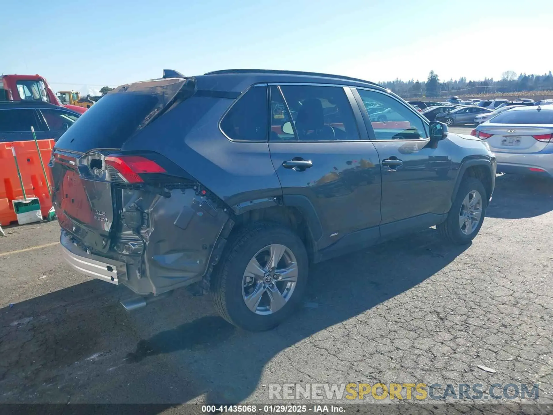 4 Photograph of a damaged car 4T3RWRFV8RU140643 TOYOTA RAV4 HYBRID 2024