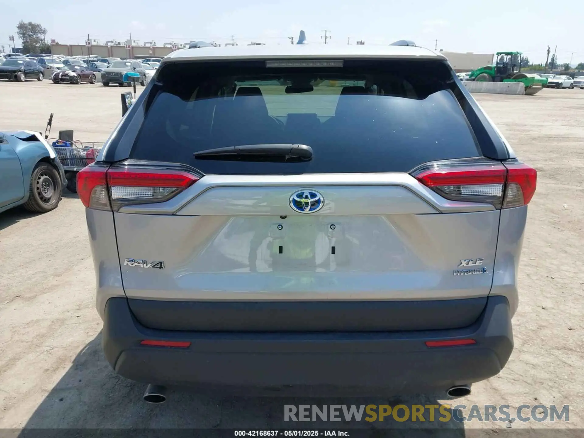 15 Photograph of a damaged car 4T3RWRFVXRU147075 TOYOTA RAV4 HYBRID 2024