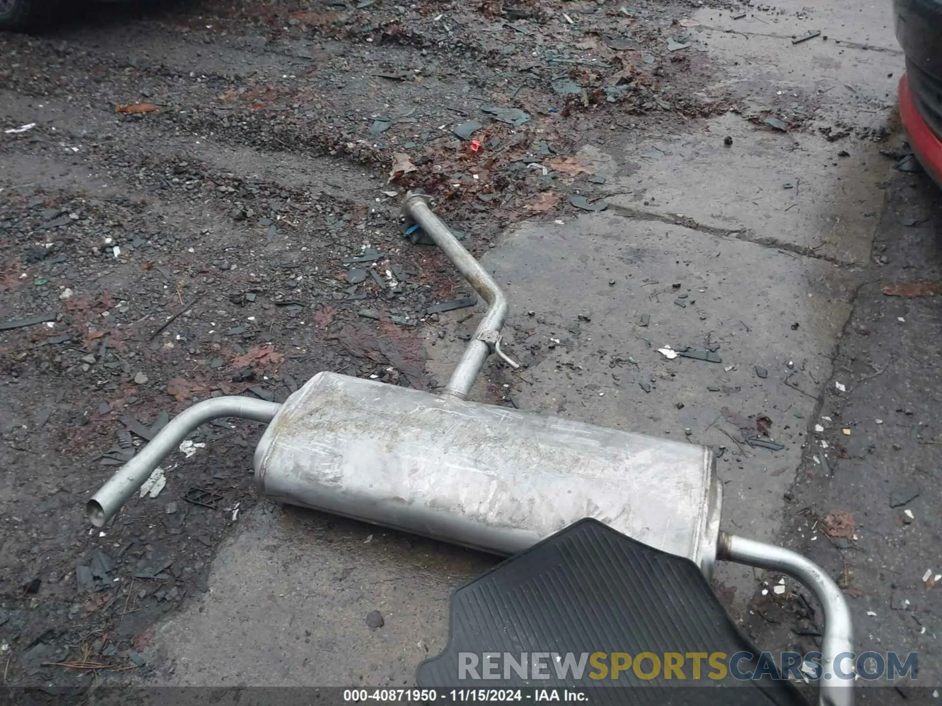 11 Photograph of a damaged car 4T3RWRFVXRU155760 TOYOTA RAV4 HYBRID 2024
