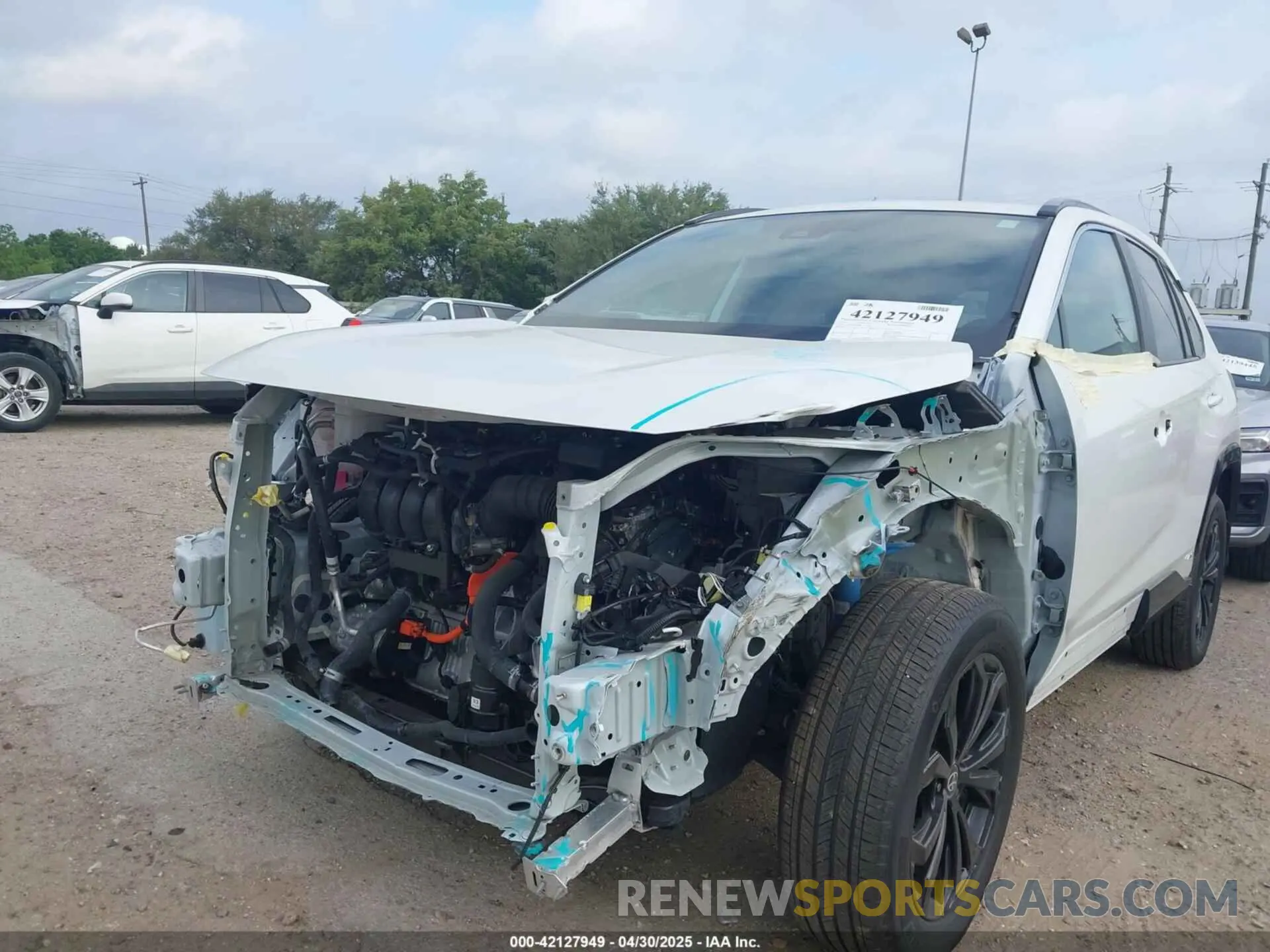 6 Photograph of a damaged car 4T3T6RFV0RU174548 TOYOTA RAV4 HYBRID 2024