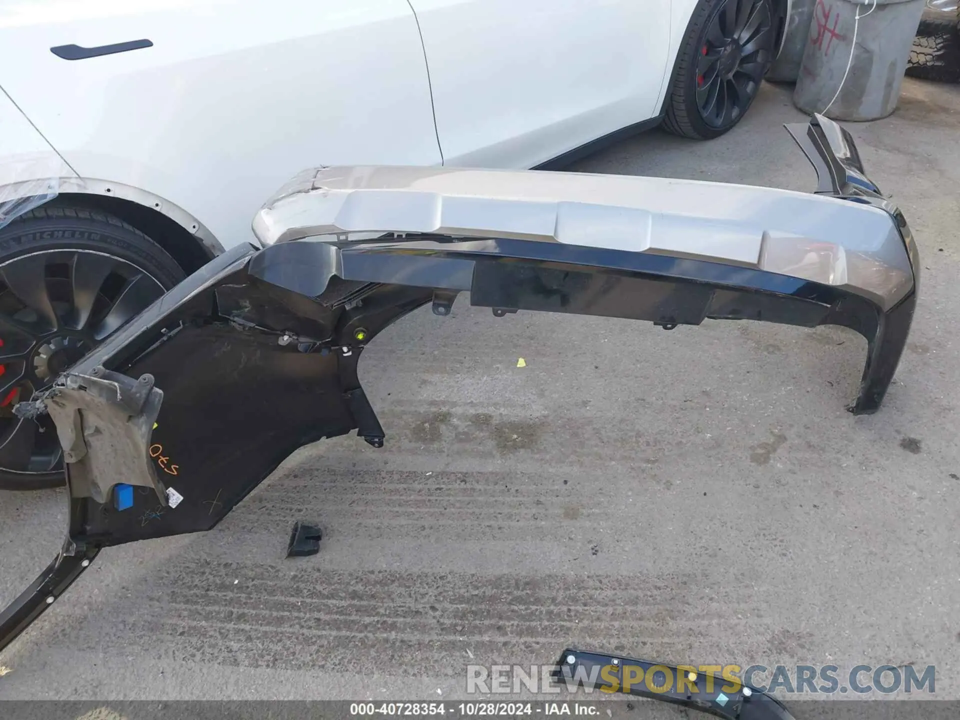 12 Фотография поврежденного автомобиля 4T3T6RFV3RU146016 TOYOTA RAV4 HYBRID 2024