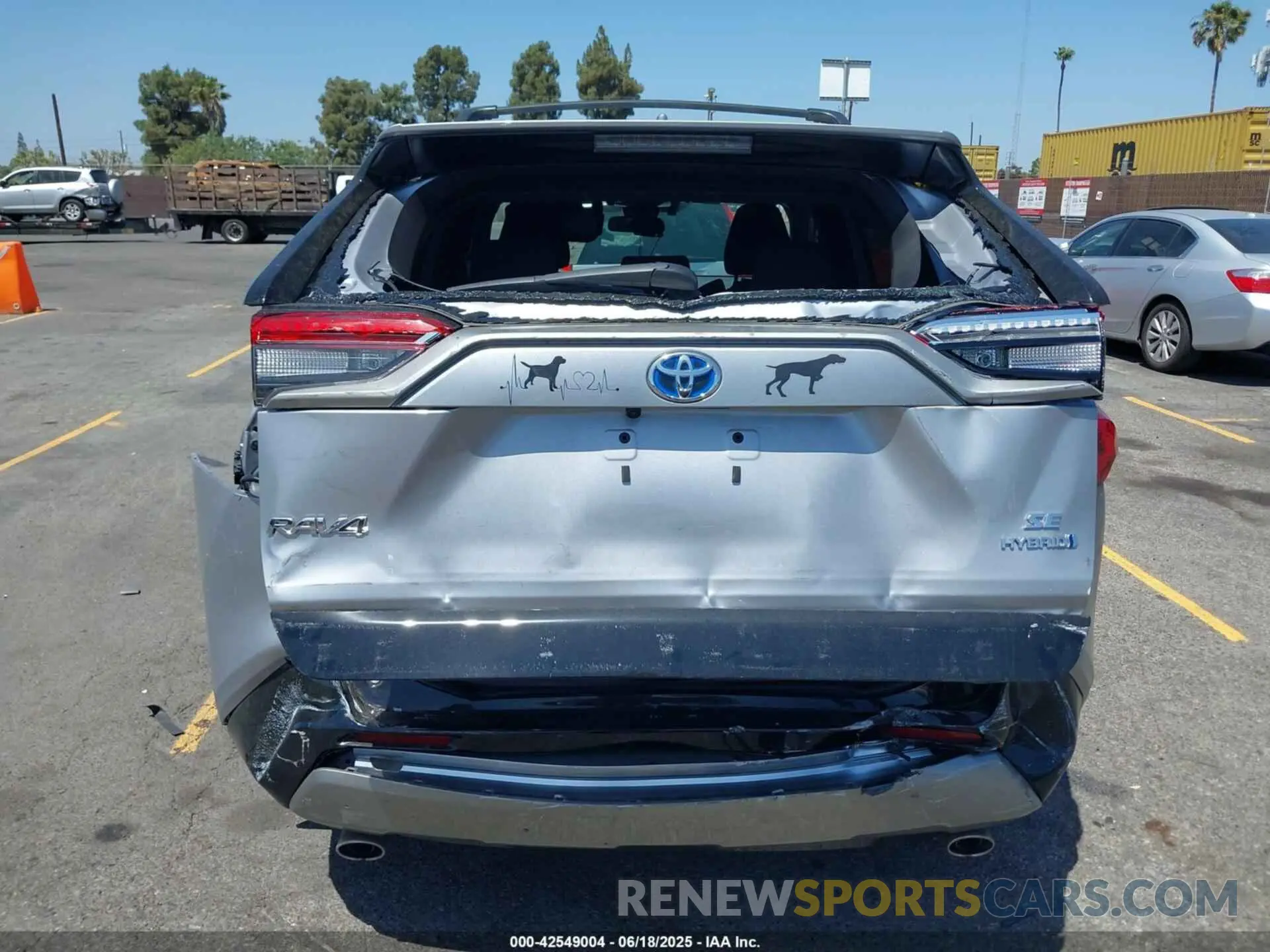 6 Photograph of a damaged car 4T3T6RFV9RU146330 TOYOTA RAV4 HYBRID 2024