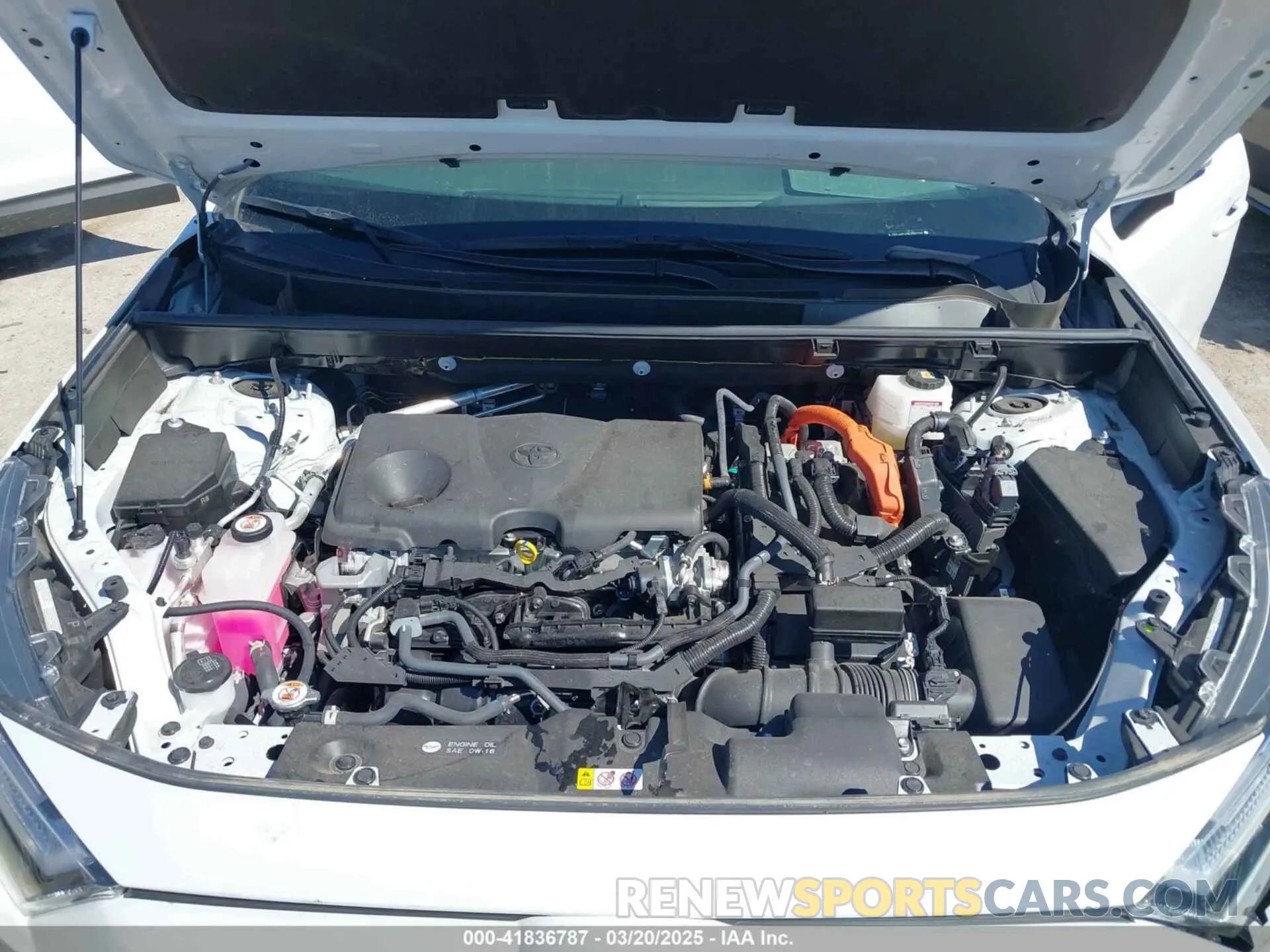 10 Photograph of a damaged car JTM16RFV3RJ042759 TOYOTA RAV4 HYBRID 2024