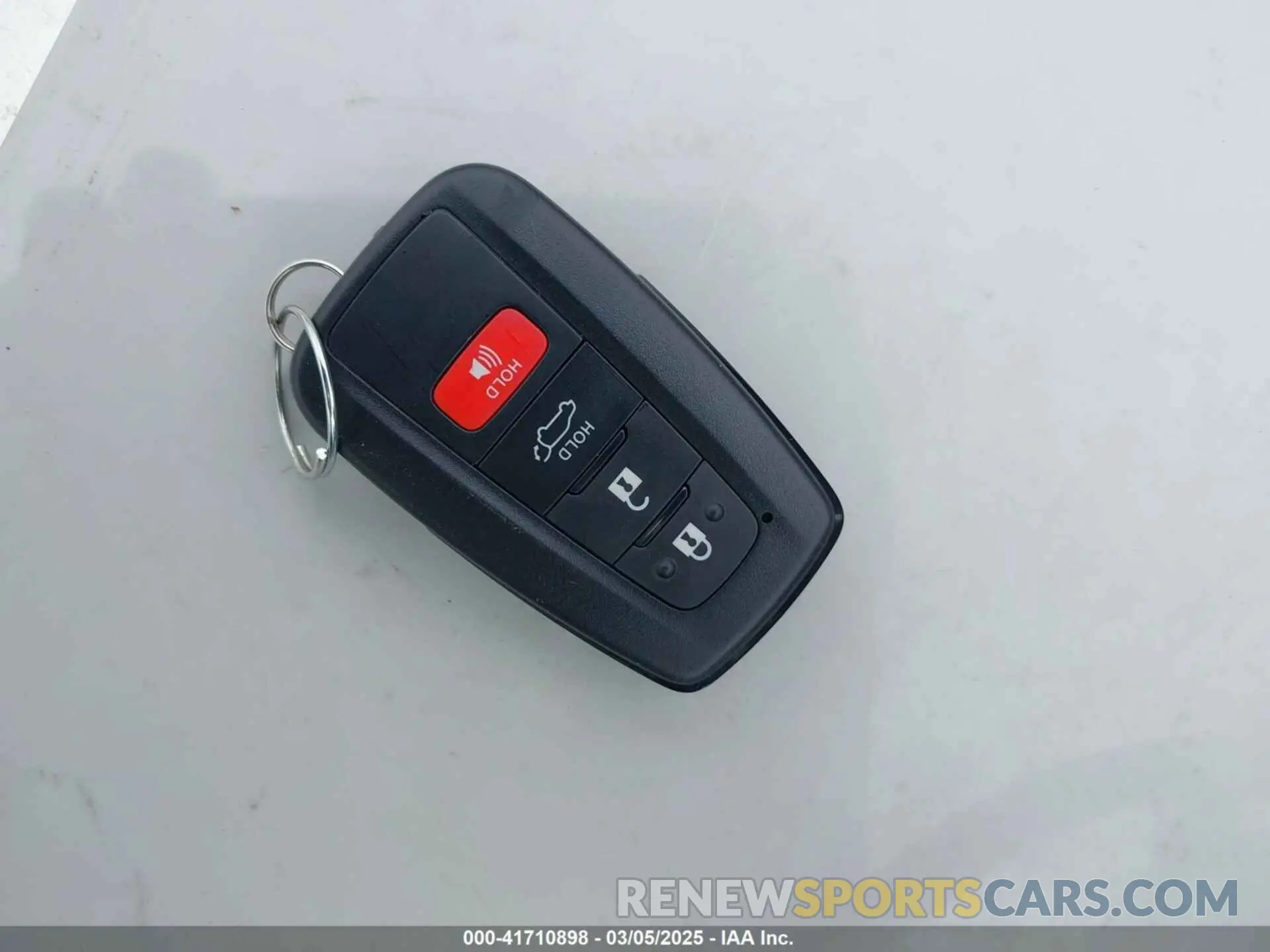11 Фотография поврежденного автомобиля JTM16RFV3RJ044091 TOYOTA RAV4 HYBRID 2024