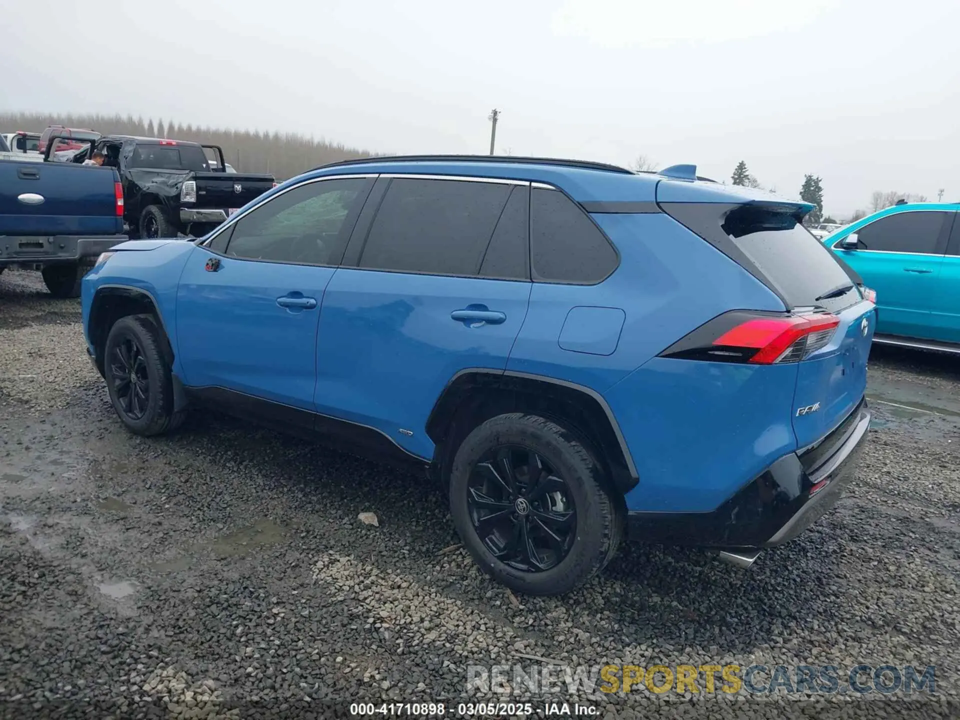 3 Фотография поврежденного автомобиля JTM16RFV3RJ044091 TOYOTA RAV4 HYBRID 2024