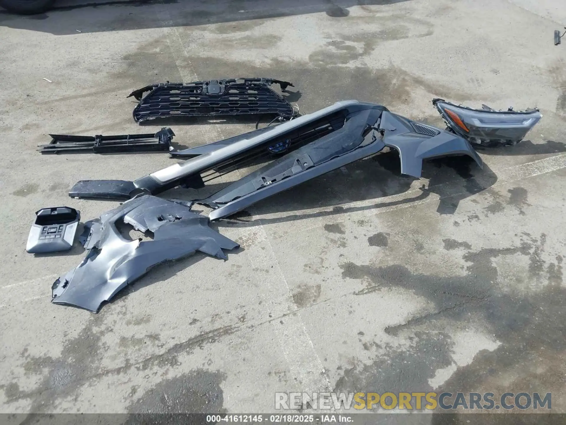 12 Фотография поврежденного автомобиля JTM16RFV6RD125746 TOYOTA RAV4 HYBRID 2024