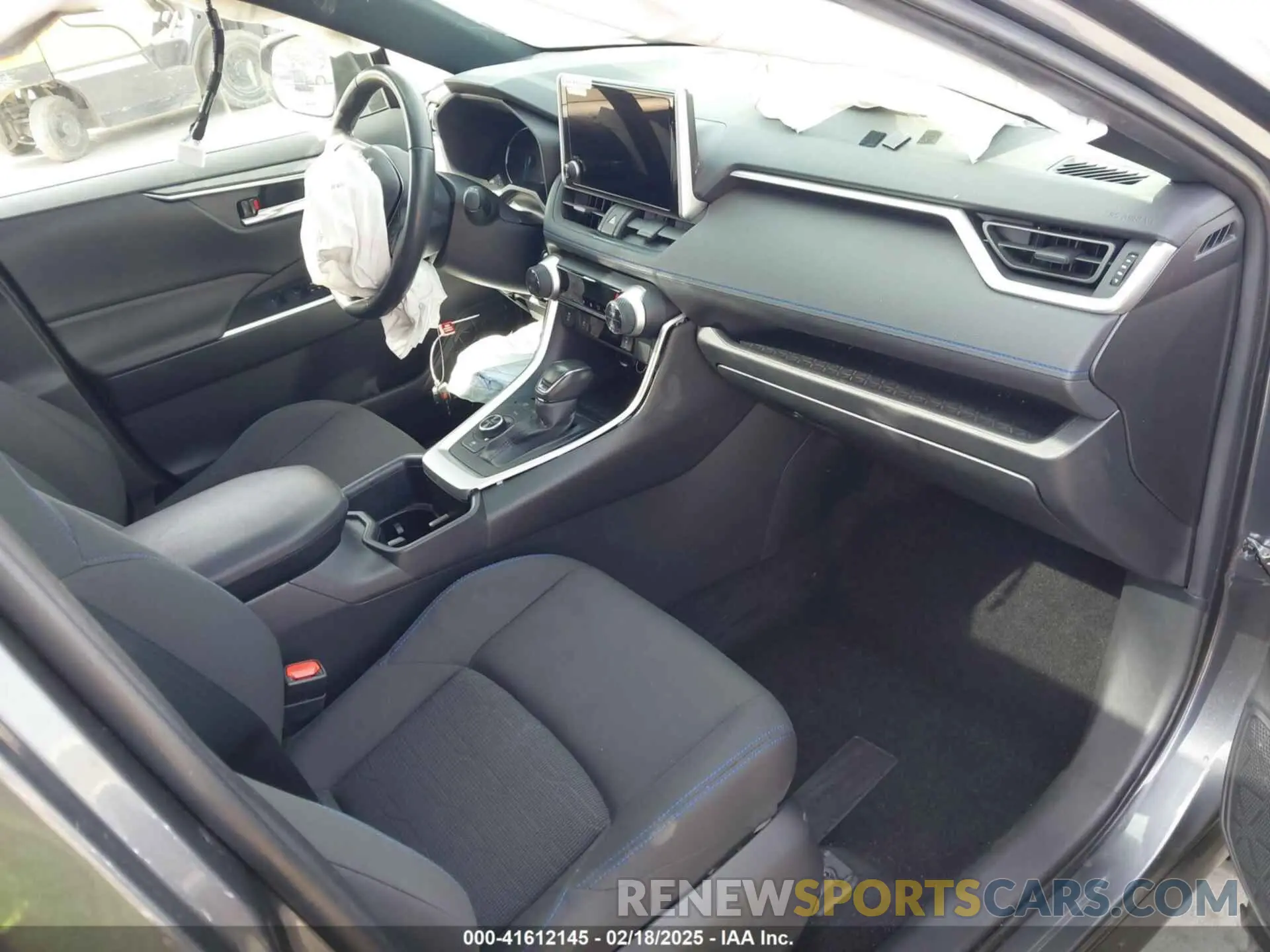 5 Фотография поврежденного автомобиля JTM16RFV6RD125746 TOYOTA RAV4 HYBRID 2024