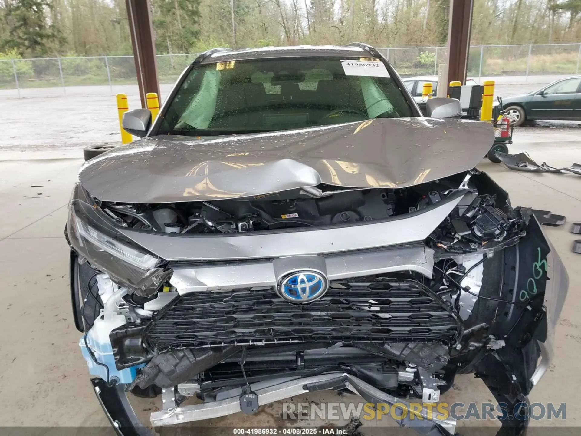 6 Фотография поврежденного автомобиля JTM16RFV9RD125028 TOYOTA RAV4 HYBRID 2024