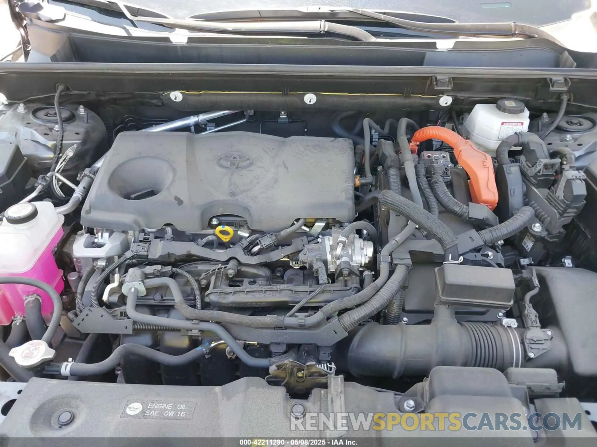 10 Photograph of a damaged car JTMB6RFV0RD119249 TOYOTA RAV4 HYBRID 2024