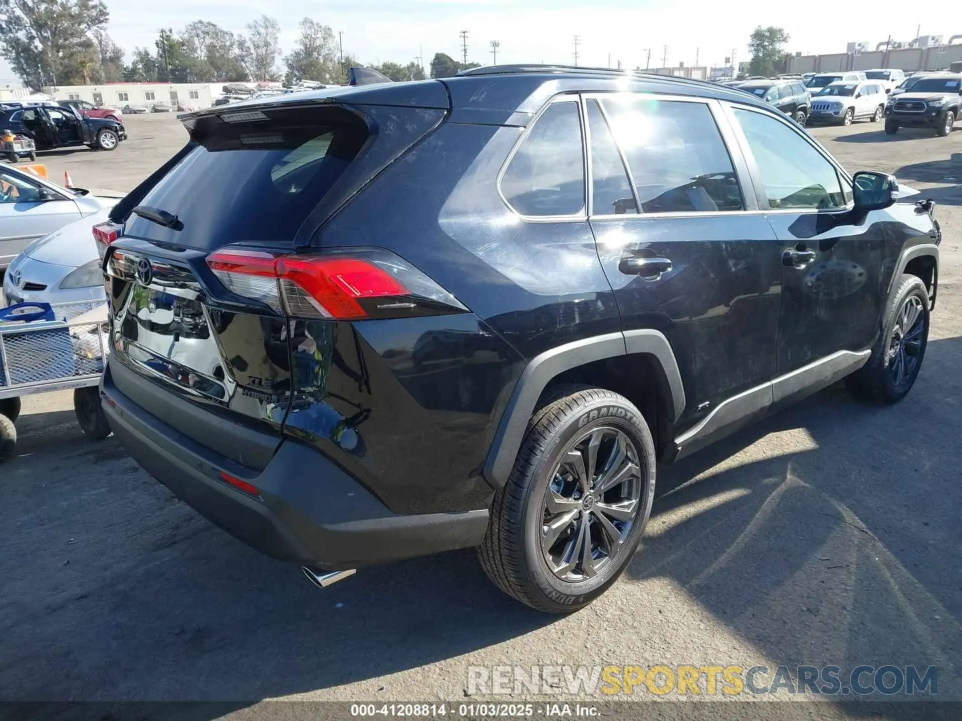 4 Photograph of a damaged car JTMB6RFV2RD149823 TOYOTA RAV4 HYBRID 2024