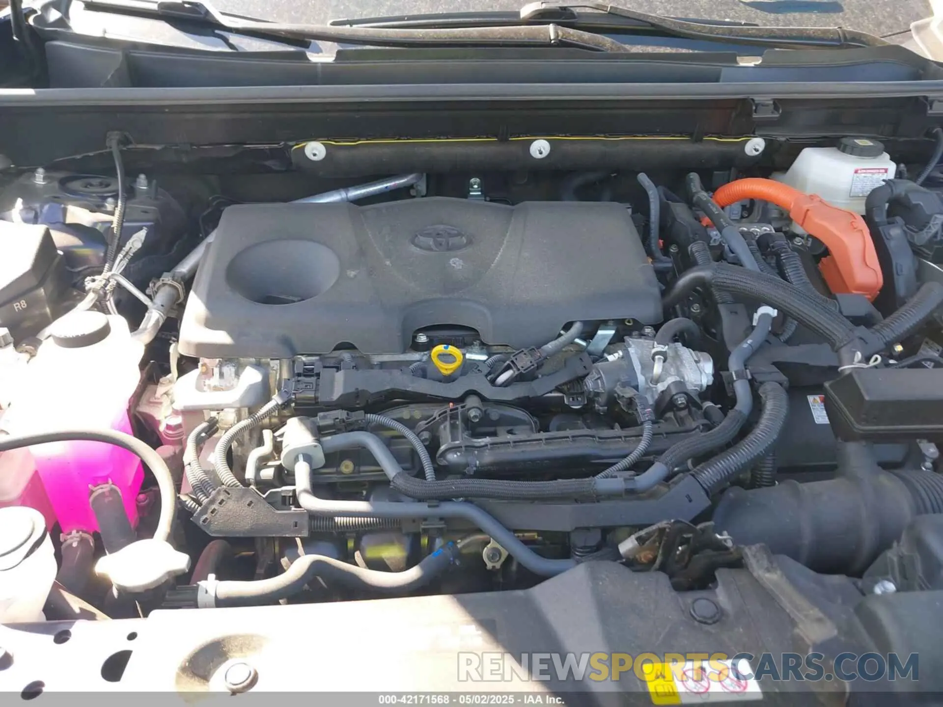10 Фотография поврежденного автомобиля JTMB6RFV3RJ041700 TOYOTA RAV4 HYBRID 2024