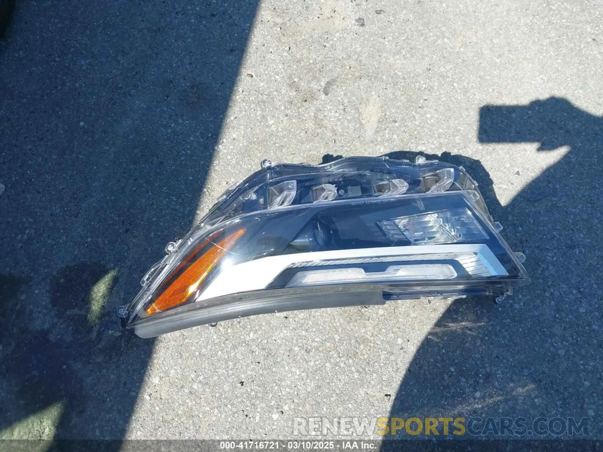 12 Photograph of a damaged car JTMB6RFV3RJ059534 TOYOTA RAV4 HYBRID 2024