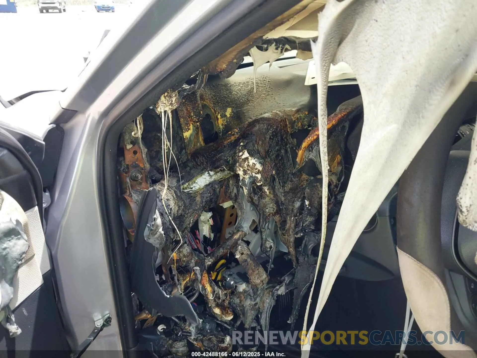 7 Photograph of a damaged car JTMB6RFV4RD138046 TOYOTA RAV4 HYBRID 2024