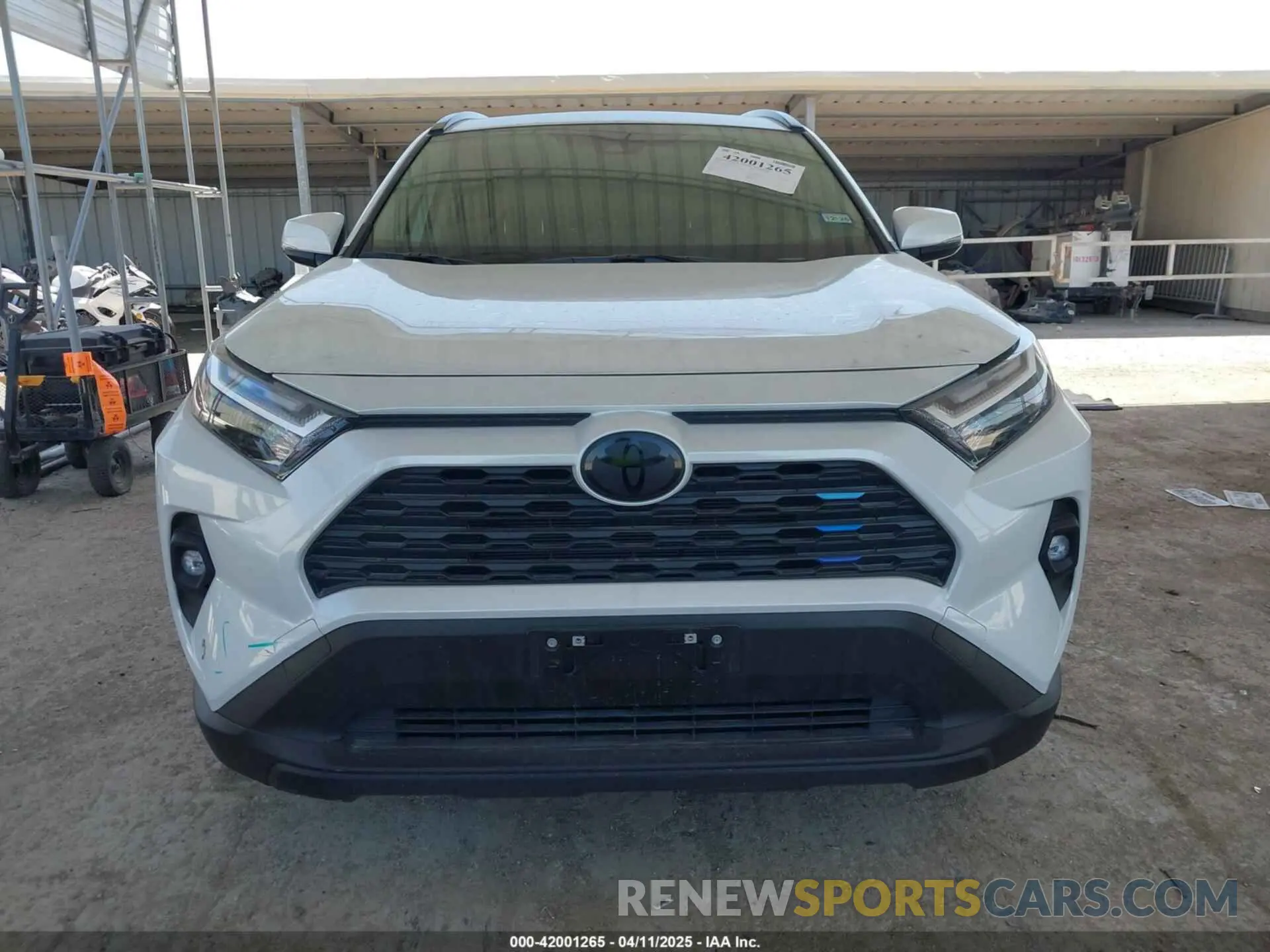13 Фотография поврежденного автомобиля JTMB6RFV7RJ061562 TOYOTA RAV4 HYBRID 2024