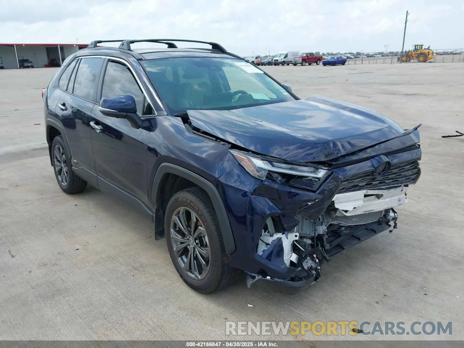 1 Фотография поврежденного автомобиля JTMD6RFV9RD128301 TOYOTA RAV4 HYBRID 2024