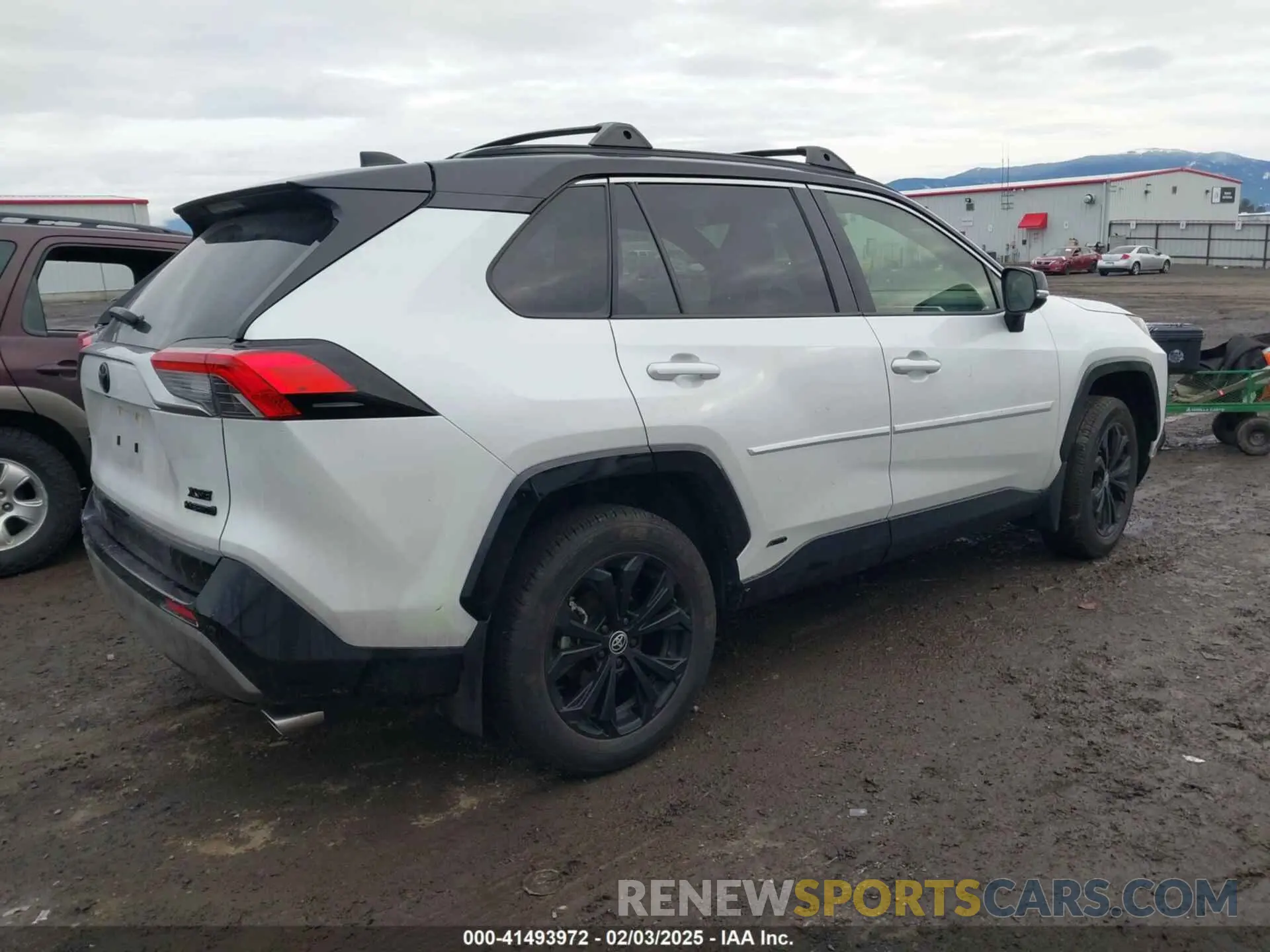 4 Фотография поврежденного автомобиля JTME6RFV1RJ050912 TOYOTA RAV4 HYBRID 2024