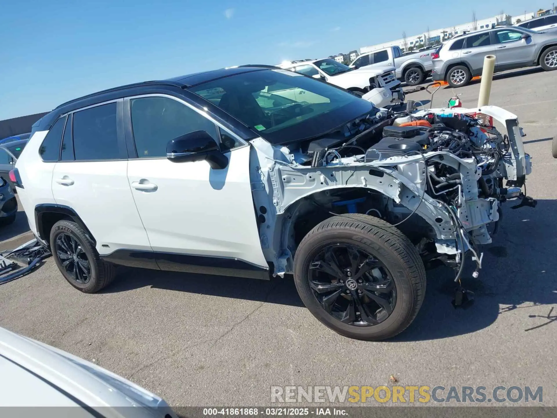 14 Фотография поврежденного автомобиля JTME6RFV3RD549984 TOYOTA RAV4 HYBRID 2024
