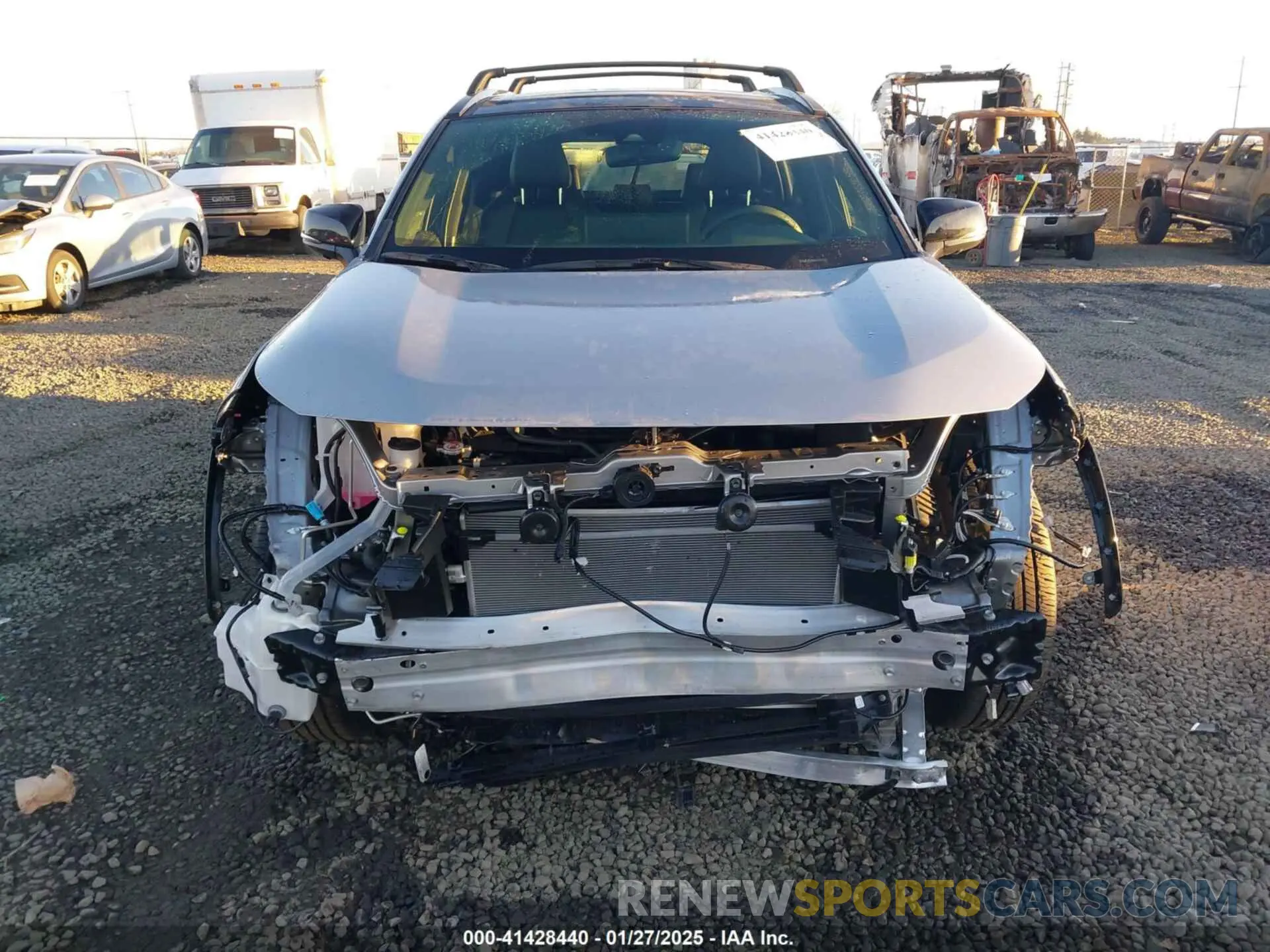 13 Фотография поврежденного автомобиля JTME6RFV4RD564834 TOYOTA RAV4 HYBRID 2024