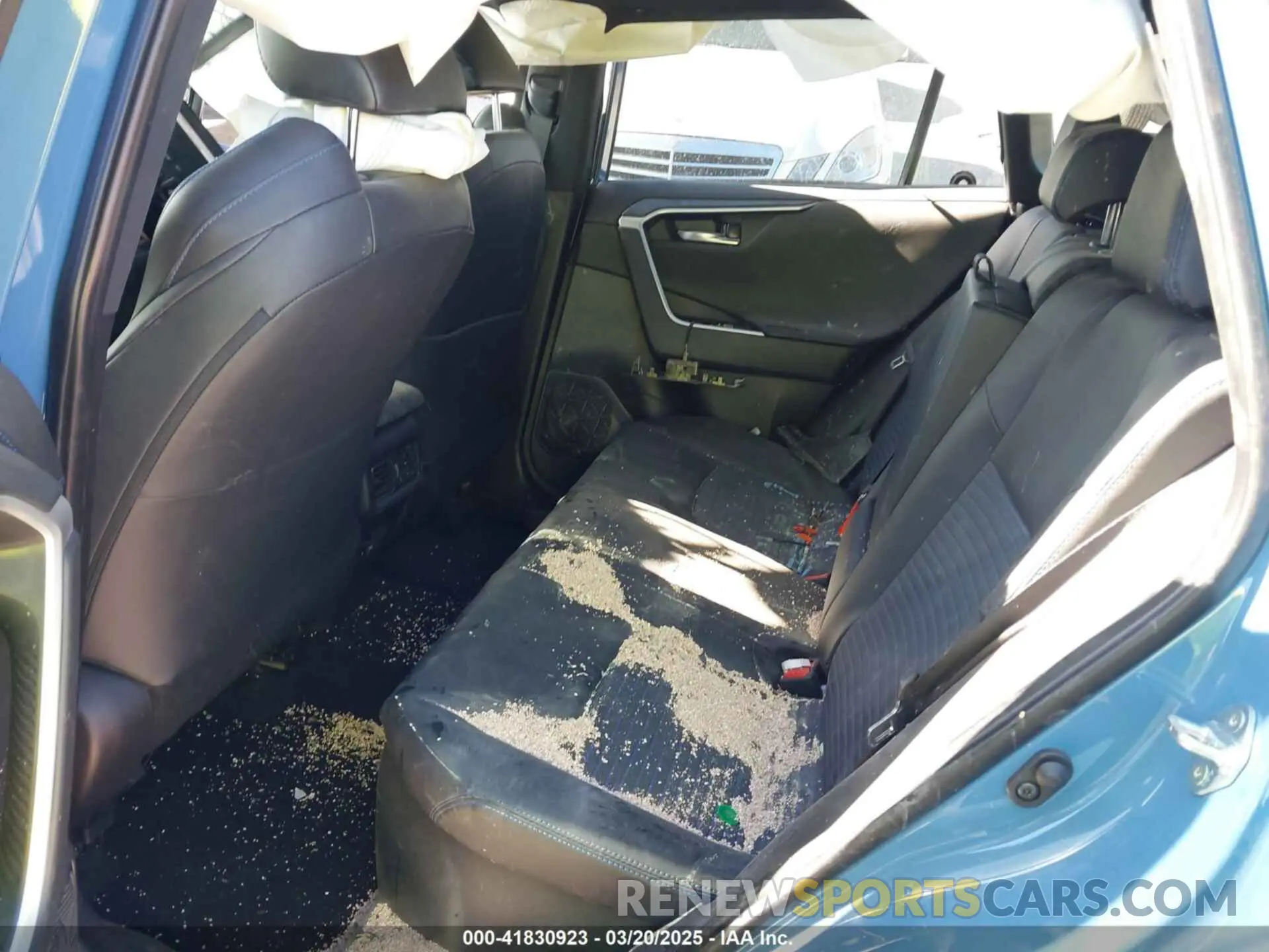8 Photograph of a damaged car JTME6RFV7RD569140 TOYOTA RAV4 HYBRID 2024