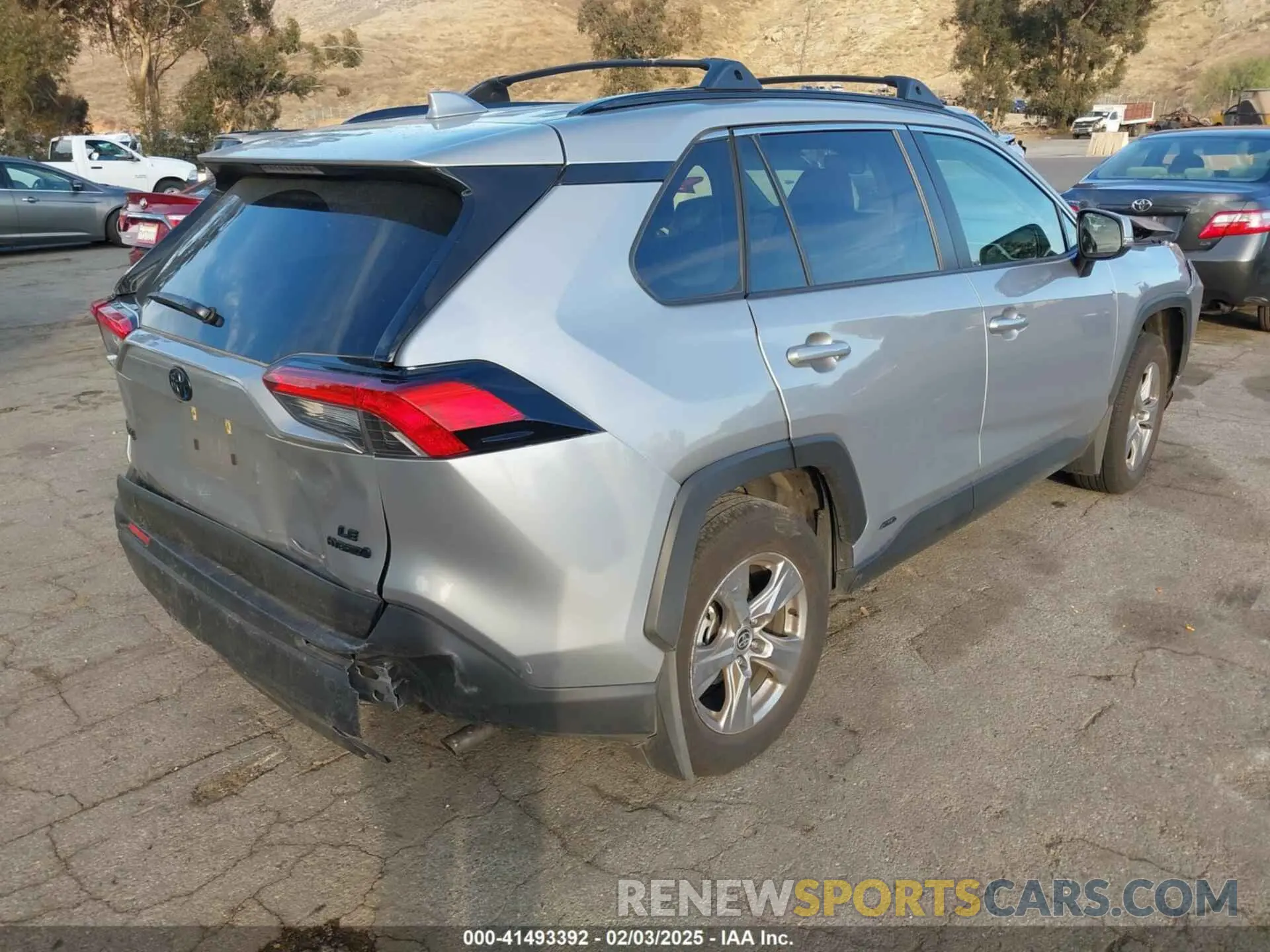 4 Photograph of a damaged car JTMMWRFV5RD261475 TOYOTA RAV4 HYBRID 2024