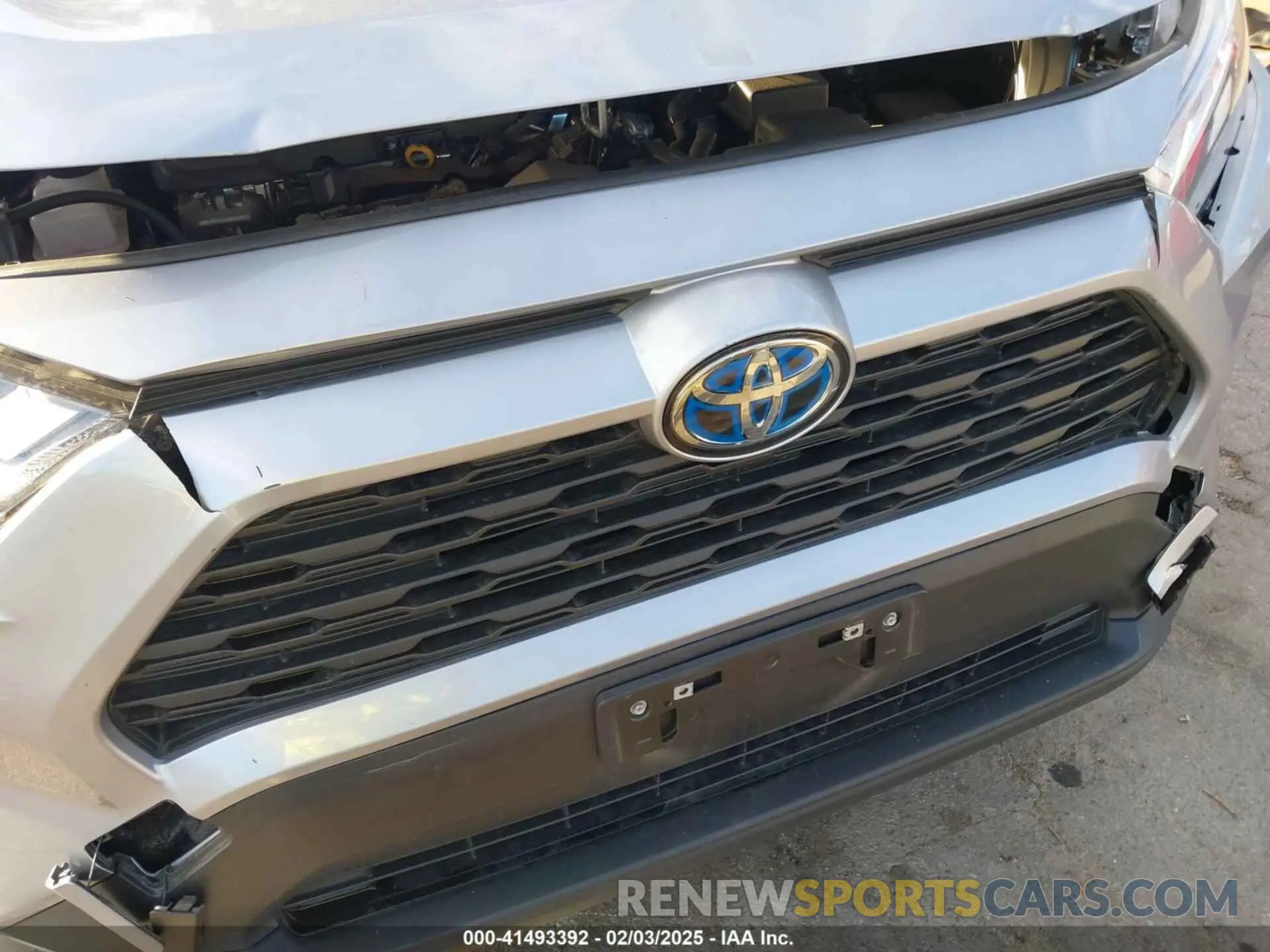 6 Photograph of a damaged car JTMMWRFV5RD261475 TOYOTA RAV4 HYBRID 2024