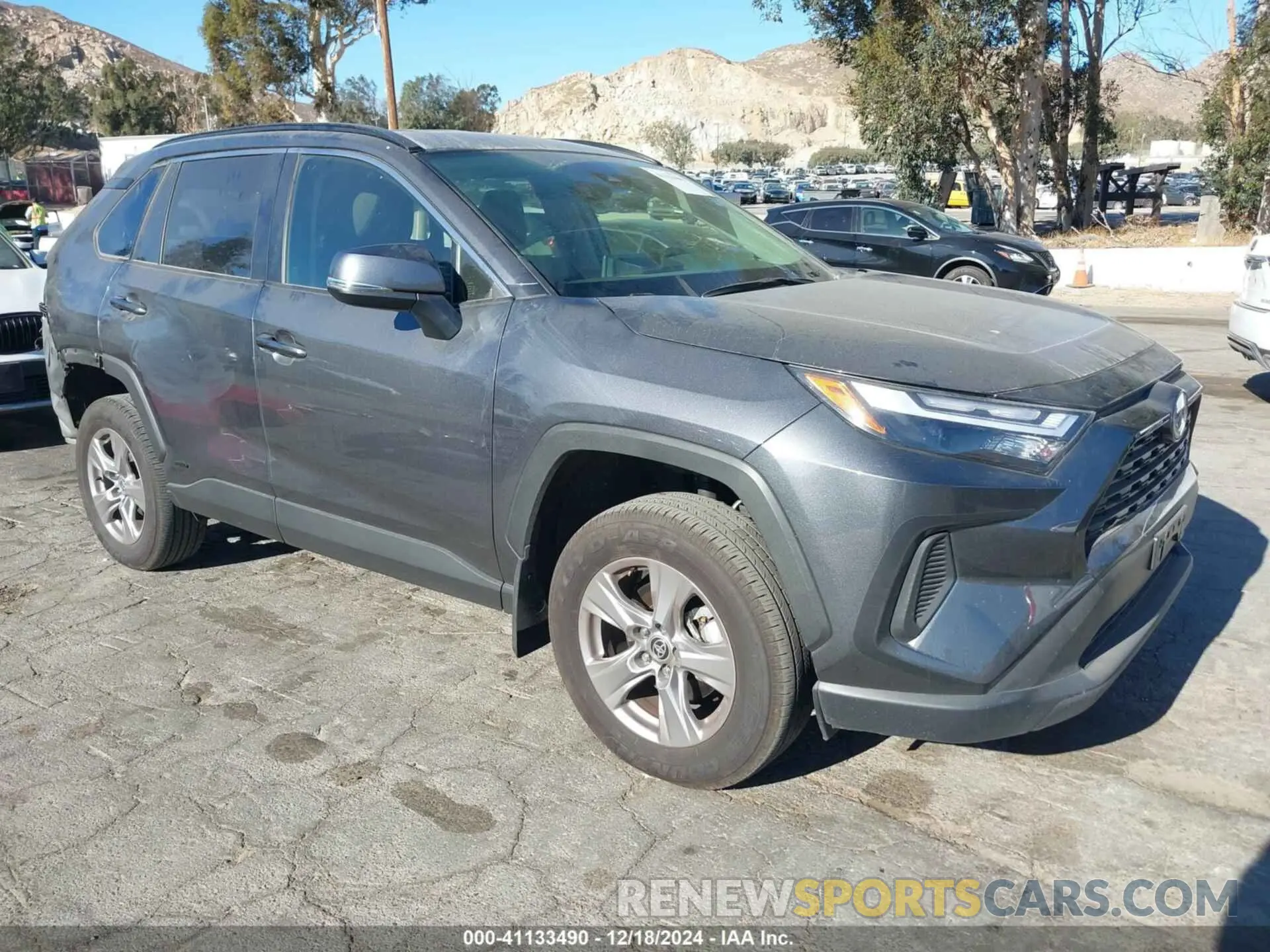 1 Фотография поврежденного автомобиля JTMMWRFV9RD215938 TOYOTA RAV4 HYBRID 2024