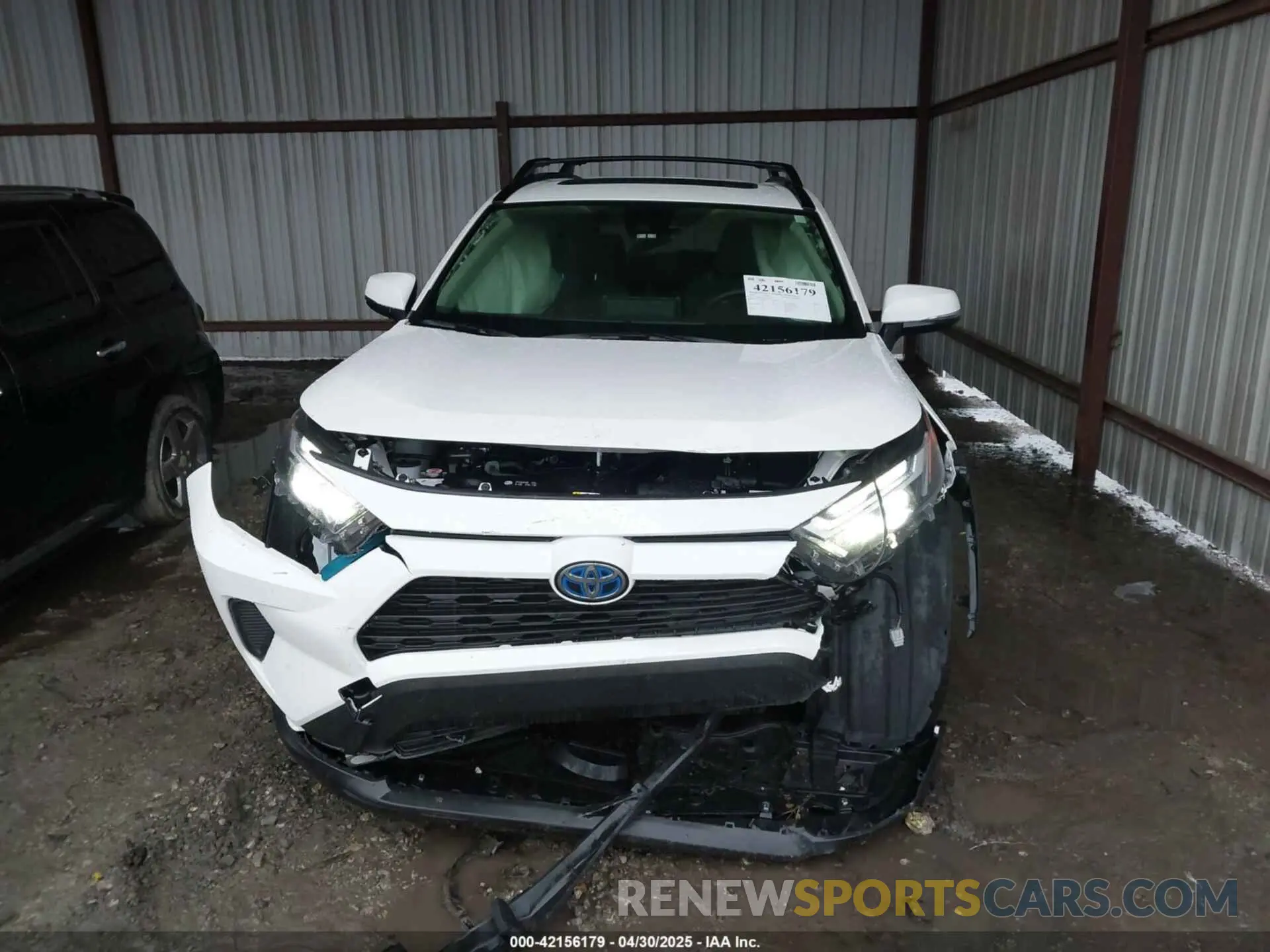 13 Фотография поврежденного автомобиля JTMRWRFV1RD232447 TOYOTA RAV4 HYBRID 2024