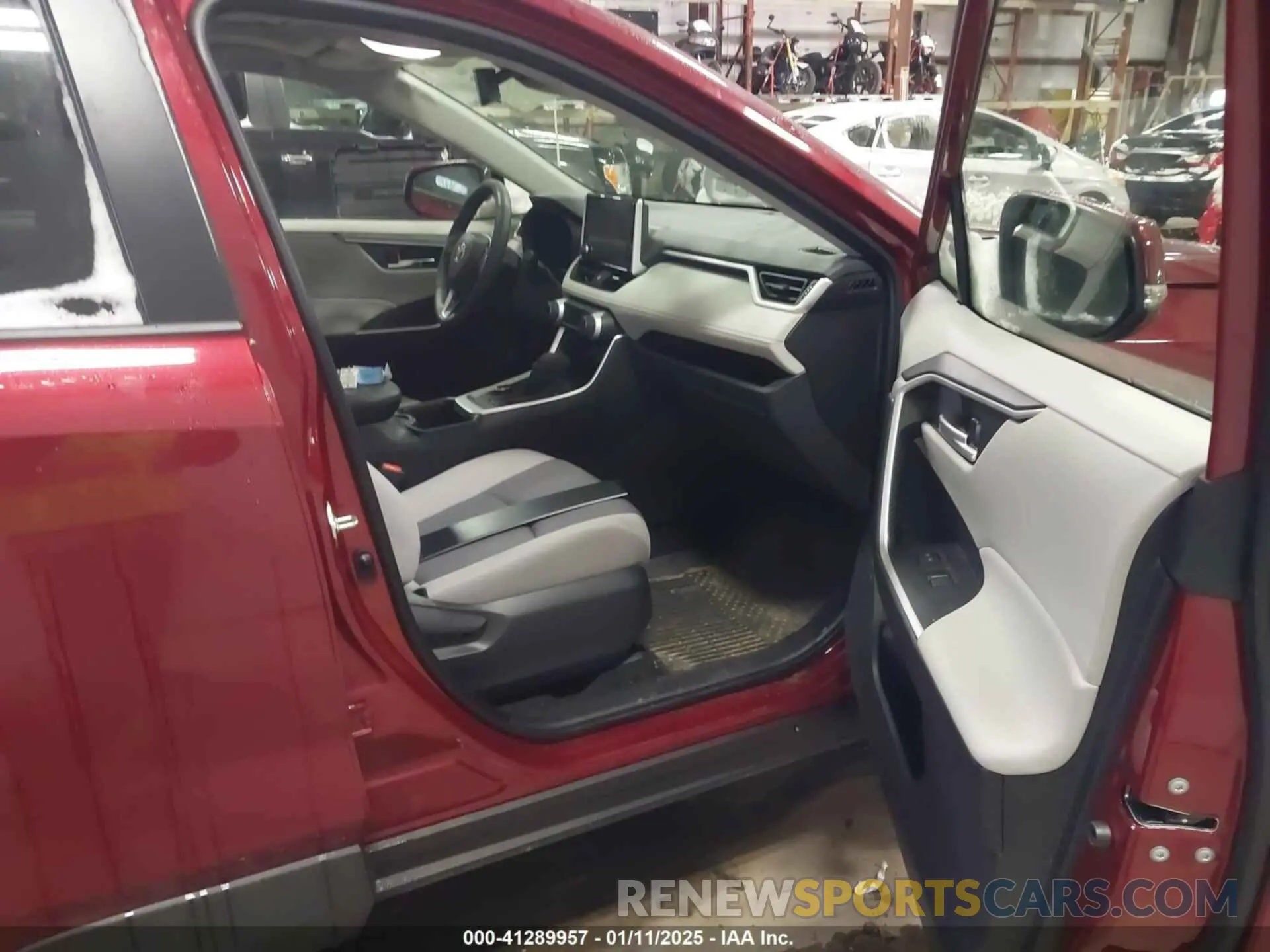 5 Photograph of a damaged car JTMRWRFV2RD246969 TOYOTA RAV4 HYBRID 2024