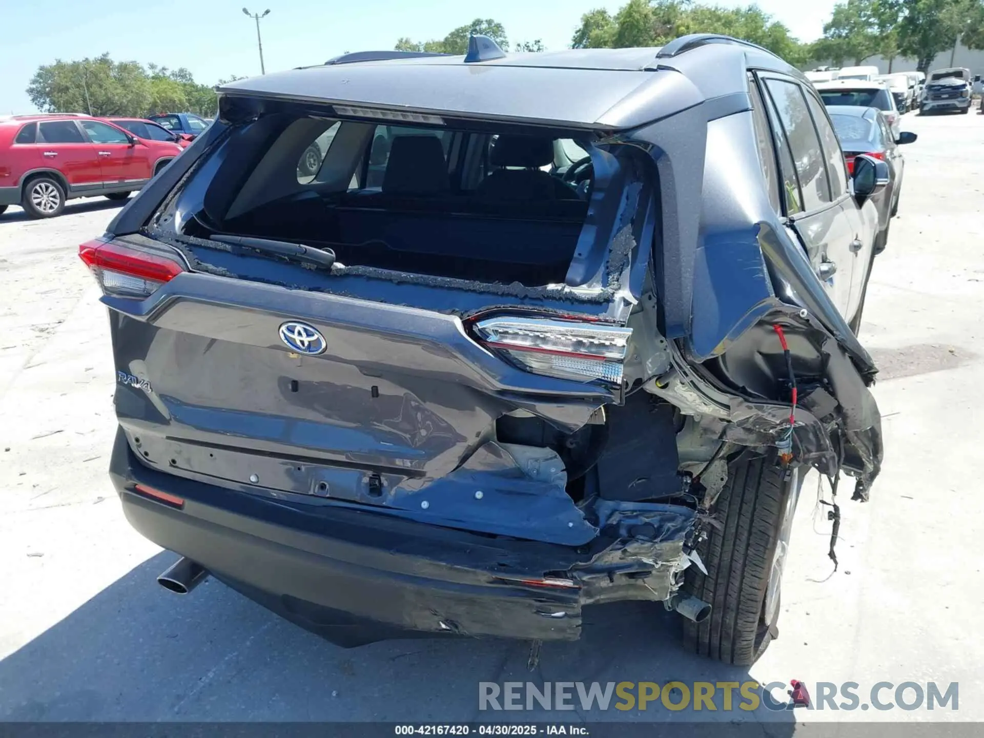17 Photograph of a damaged car JTMRWRFV3RD230229 TOYOTA RAV4 HYBRID 2024
