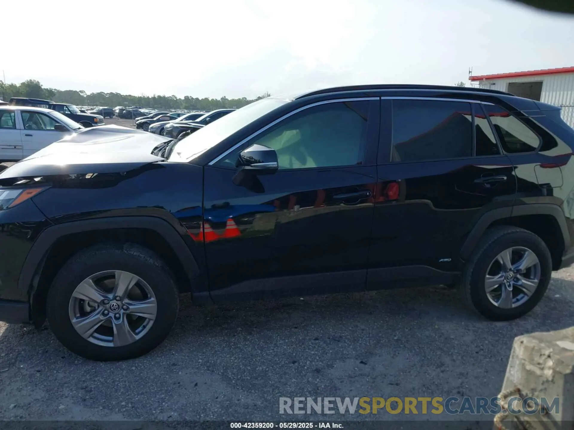 14 Фотография поврежденного автомобиля JTMRWRFV6RJ059378 TOYOTA RAV4 HYBRID 2024