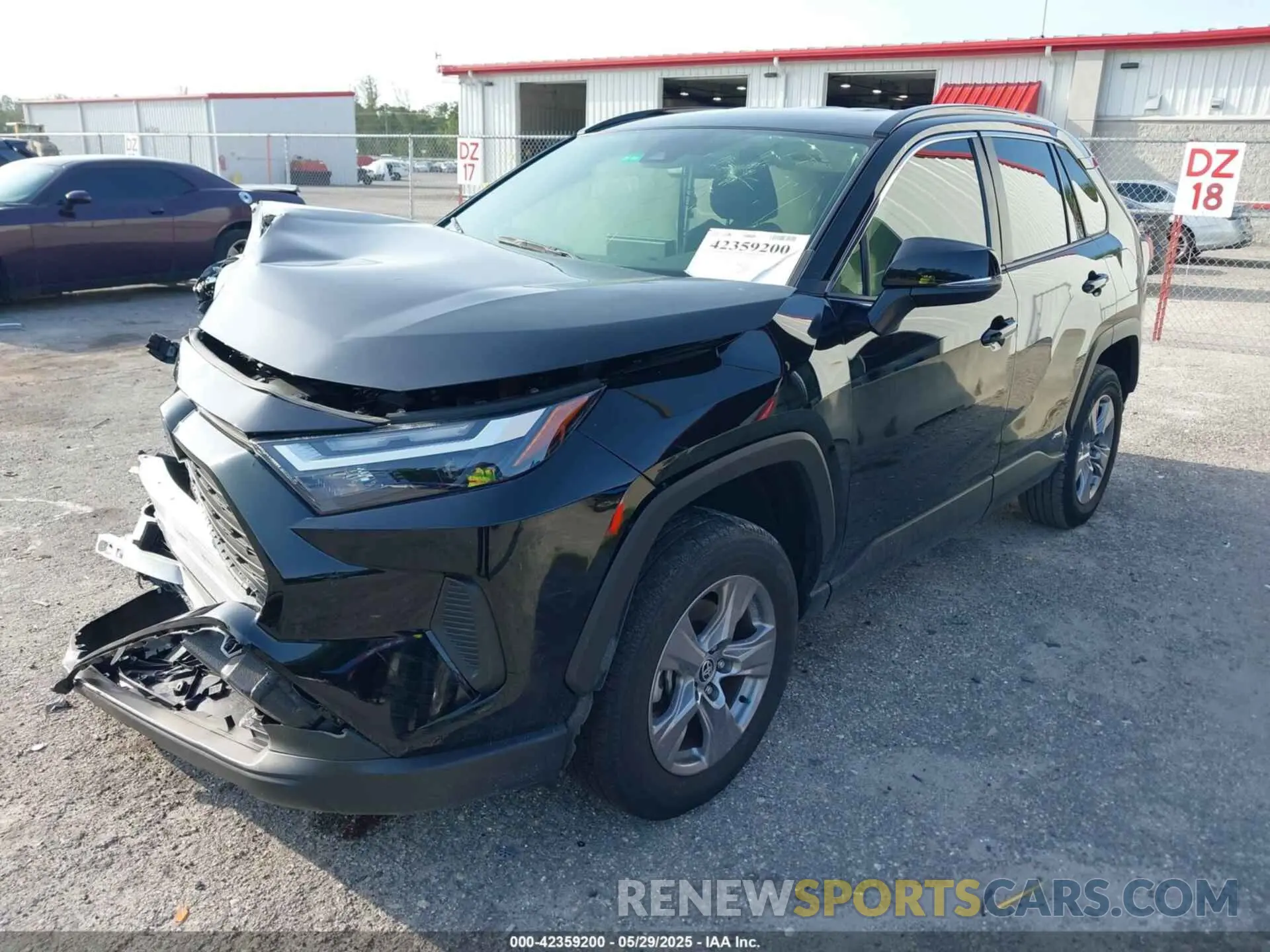 2 Фотография поврежденного автомобиля JTMRWRFV6RJ059378 TOYOTA RAV4 HYBRID 2024