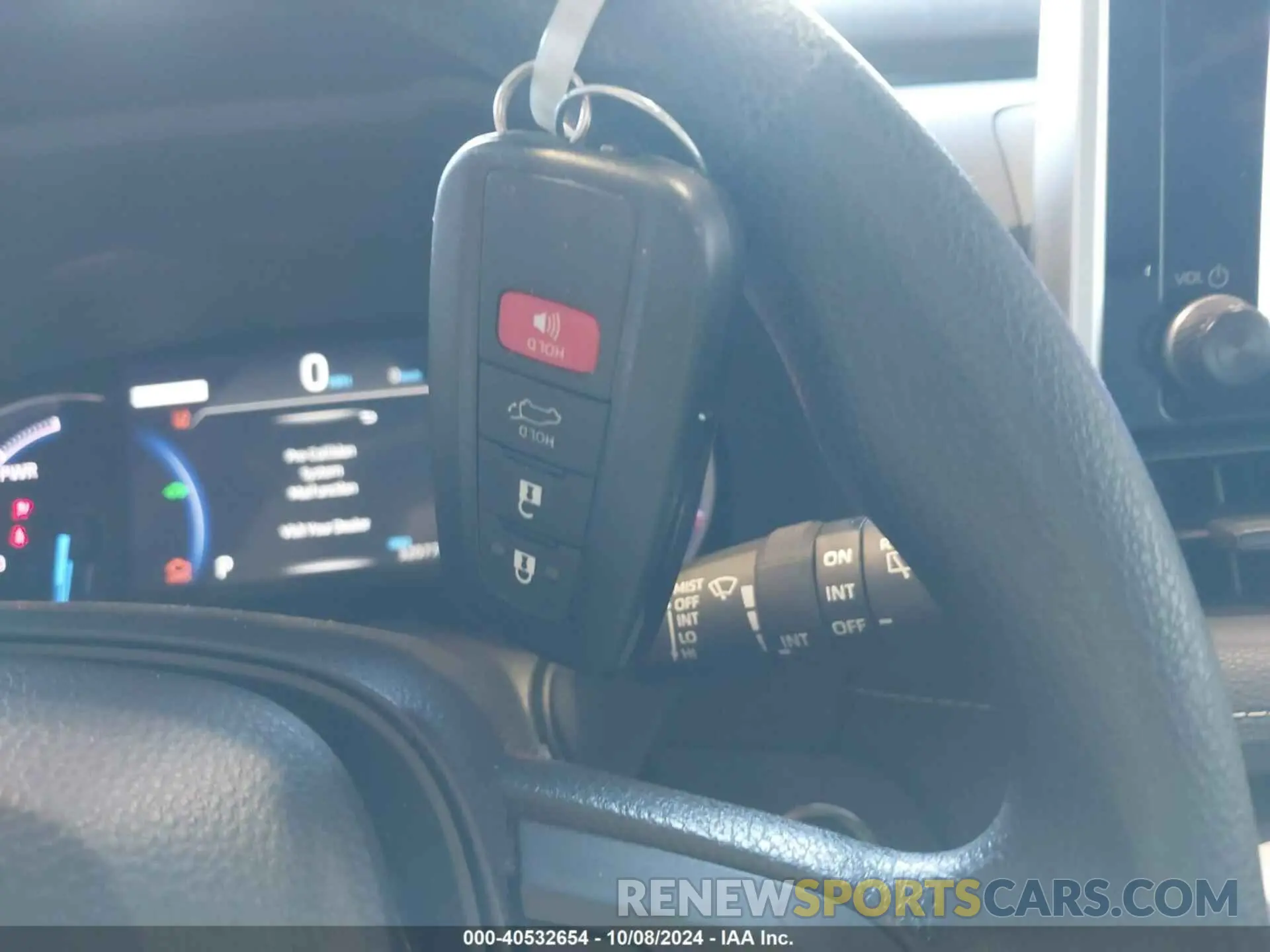 11 Фотография поврежденного автомобиля JTMRWRFV7RD236728 TOYOTA RAV4 HYBRID 2024