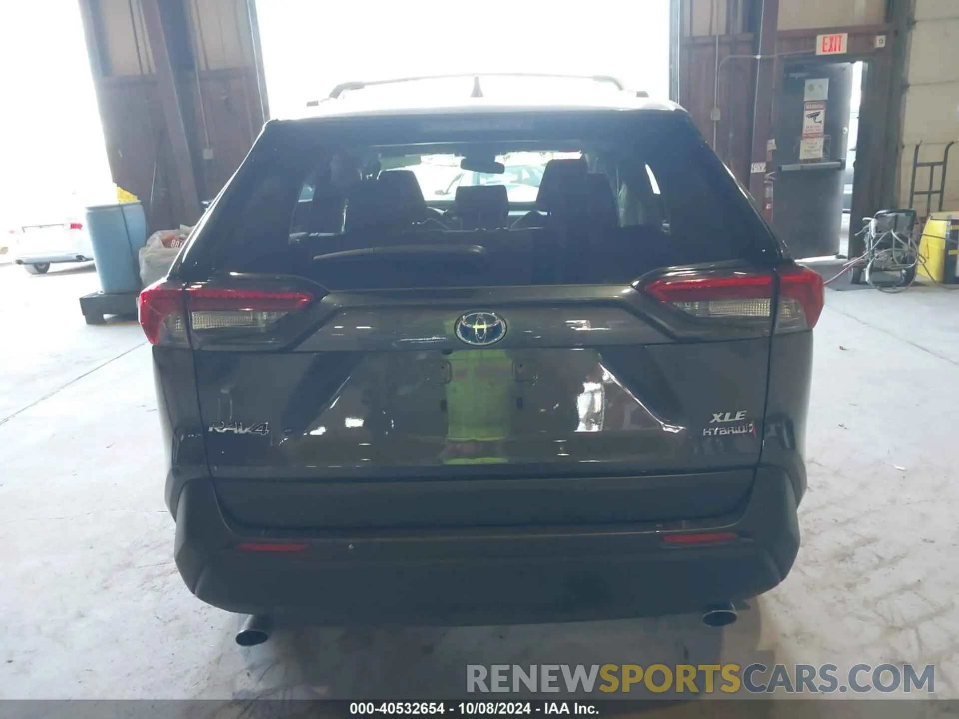 16 Фотография поврежденного автомобиля JTMRWRFV7RD236728 TOYOTA RAV4 HYBRID 2024
