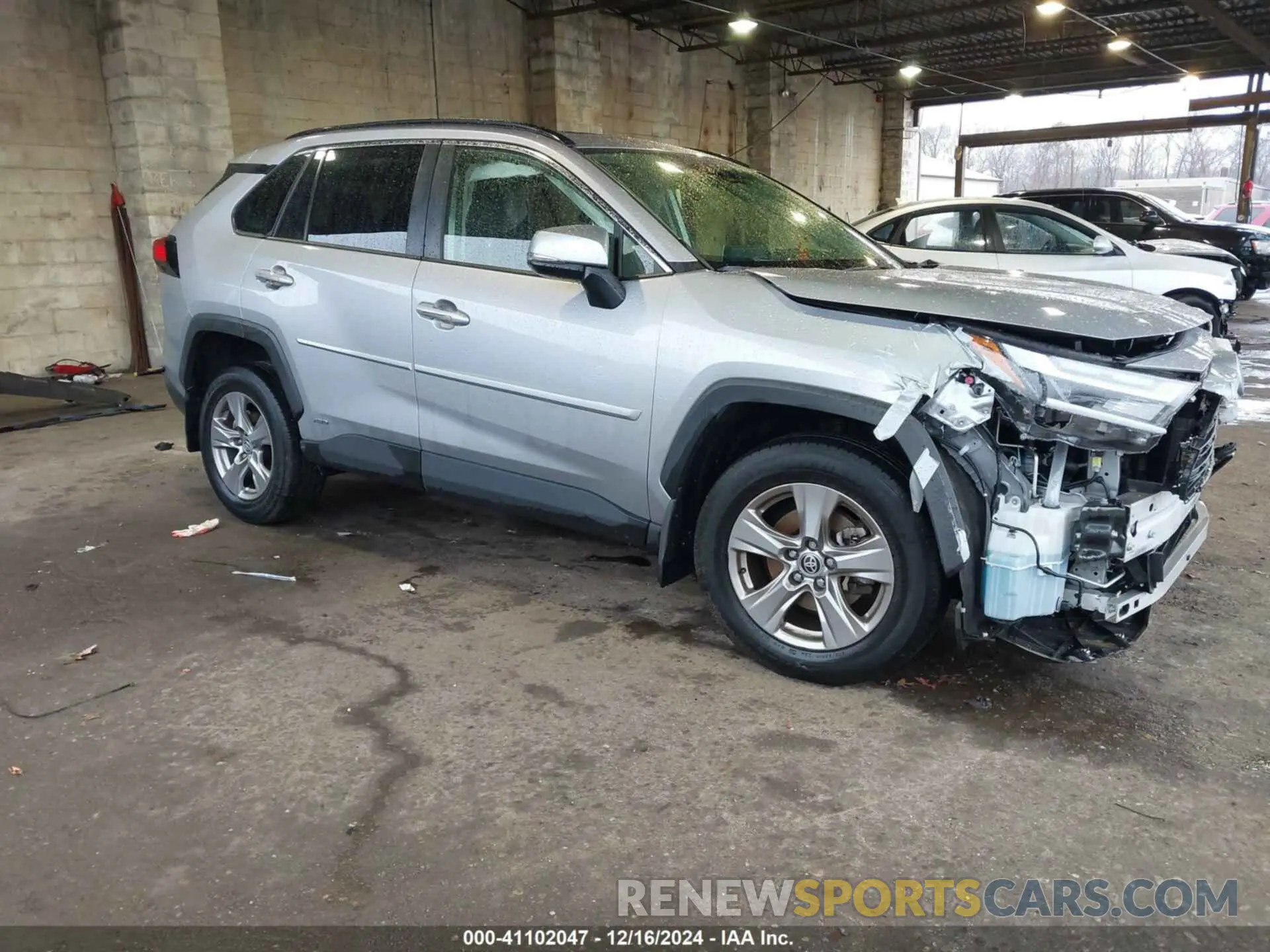 1 Фотография поврежденного автомобиля JTMRWRFV9RD211765 TOYOTA RAV4 HYBRID 2024