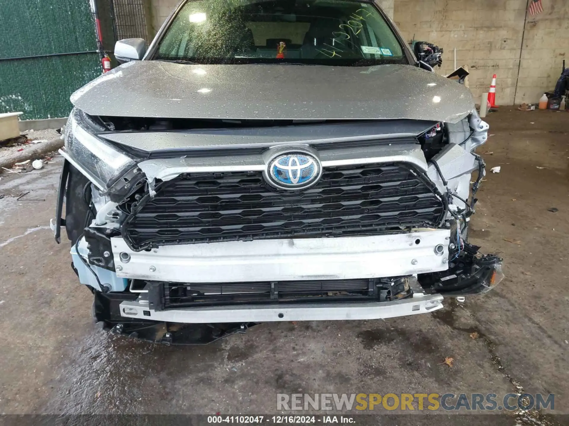 6 Фотография поврежденного автомобиля JTMRWRFV9RD211765 TOYOTA RAV4 HYBRID 2024