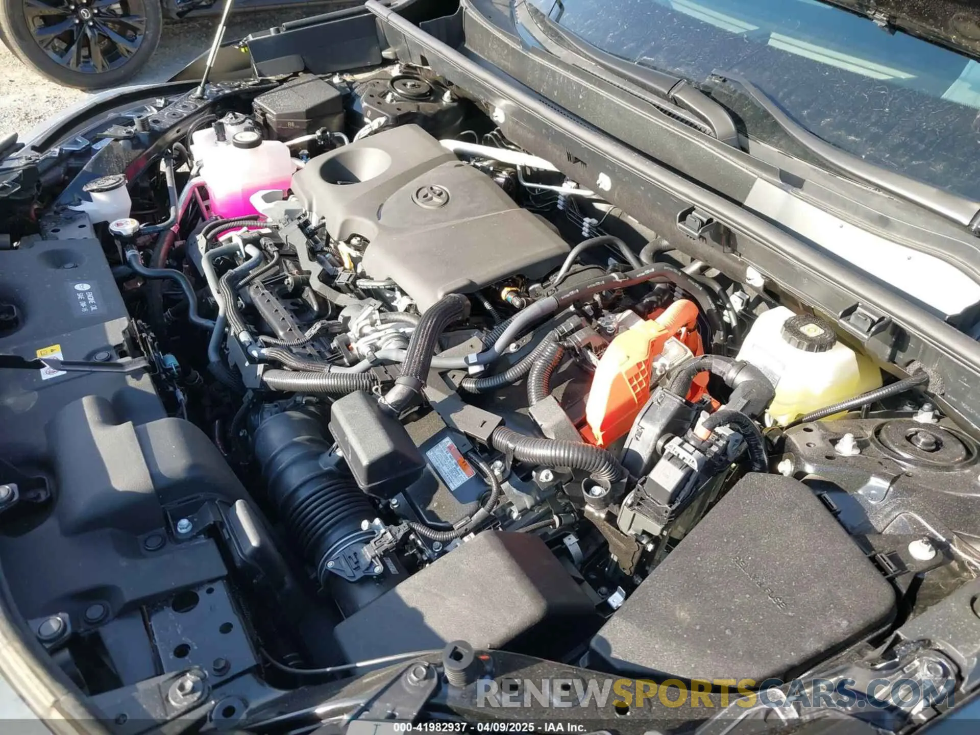 10 Photograph of a damaged car 2T3RWRFV6SW263671 TOYOTA RAV4 HYBRID 2025