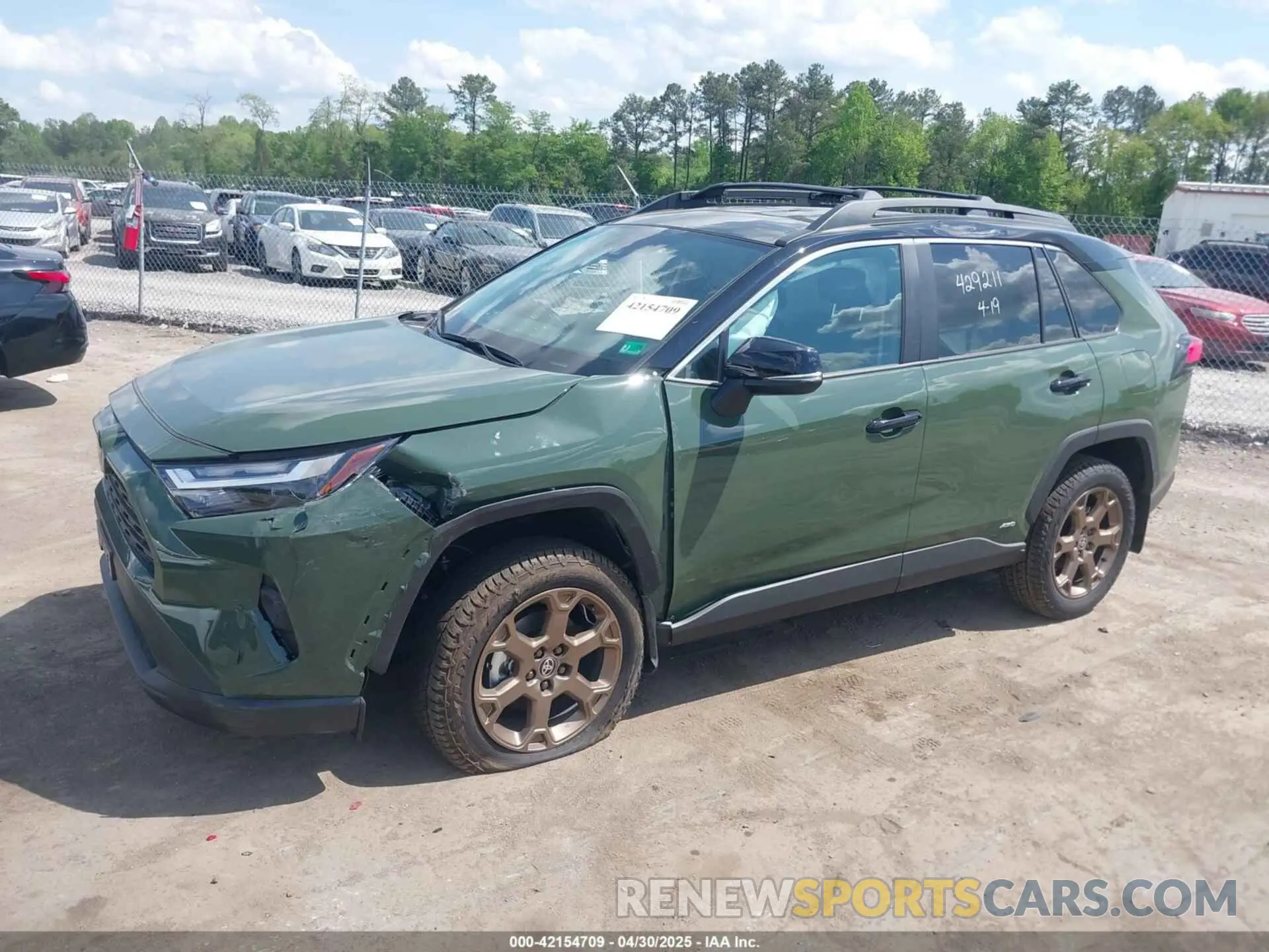 2 Photograph of a damaged car 2T3UWRFV1SW275883 TOYOTA RAV4 HYBRID 2025