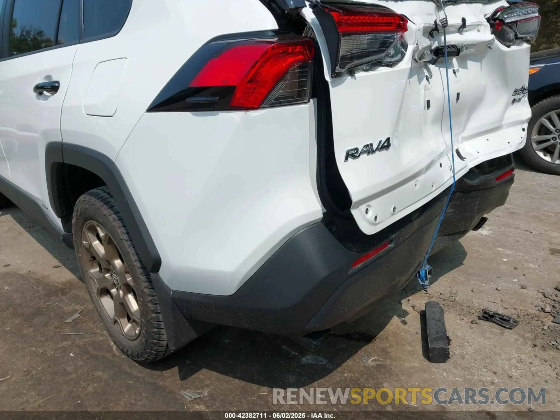 20 Фотография поврежденного автомобиля 2T3UWRFV3SW262939 TOYOTA RAV4 HYBRID 2025