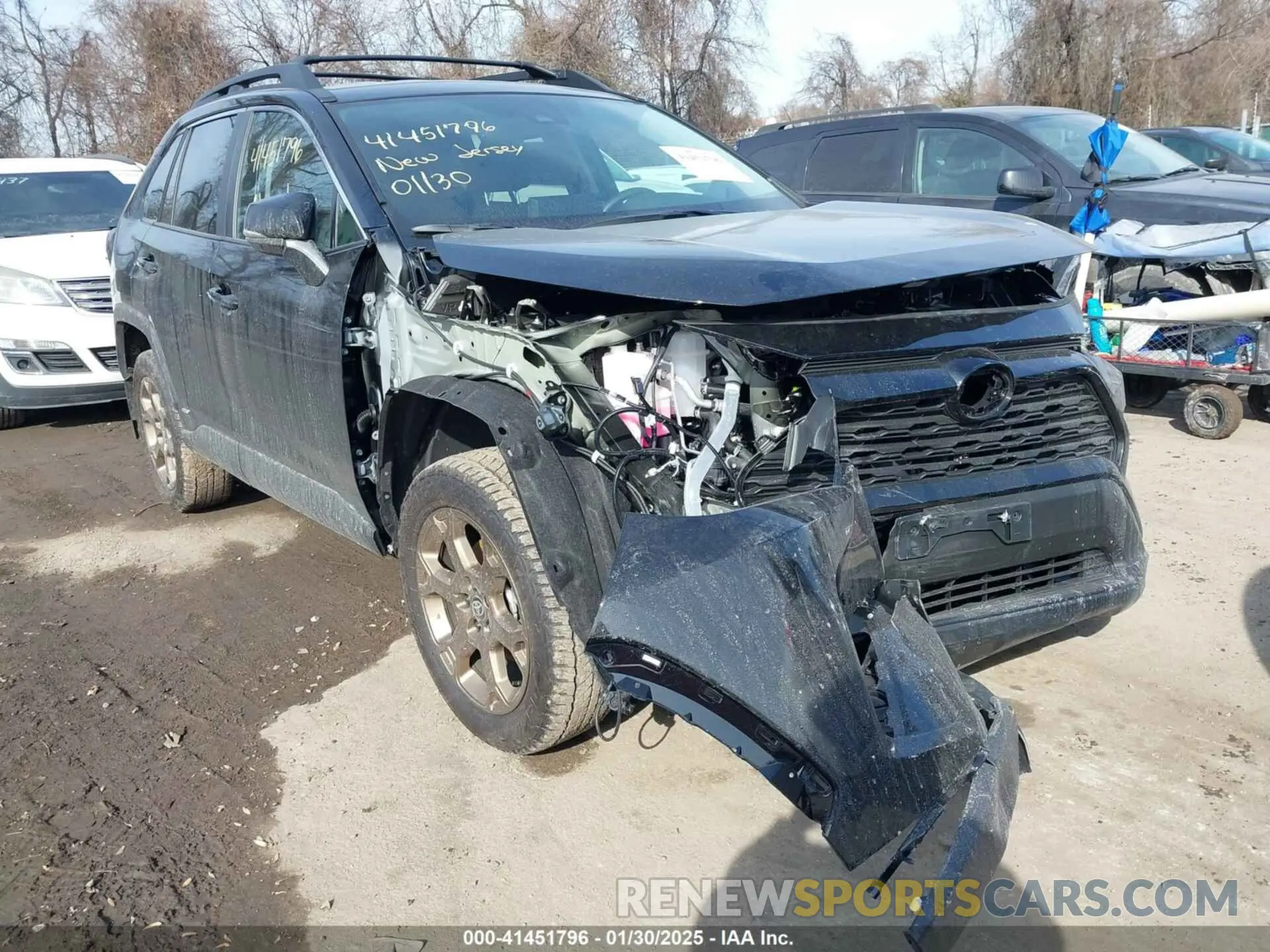 6 Photograph of a damaged car 2T3UWRFV7SW252916 TOYOTA RAV4 HYBRID 2025