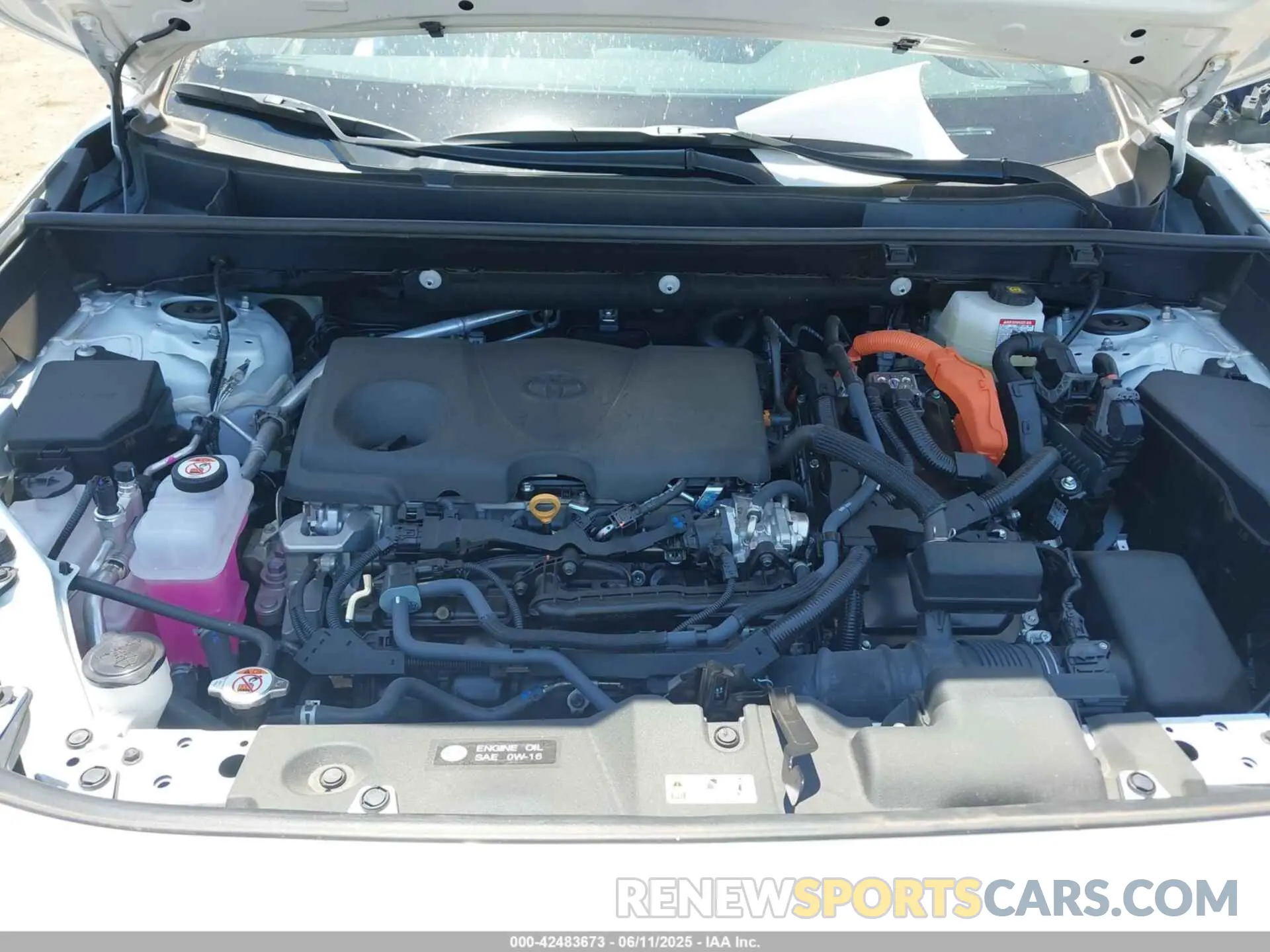 10 Photograph of a damaged car 4T3D6RFV6SU177139 TOYOTA RAV4 HYBRID 2025
