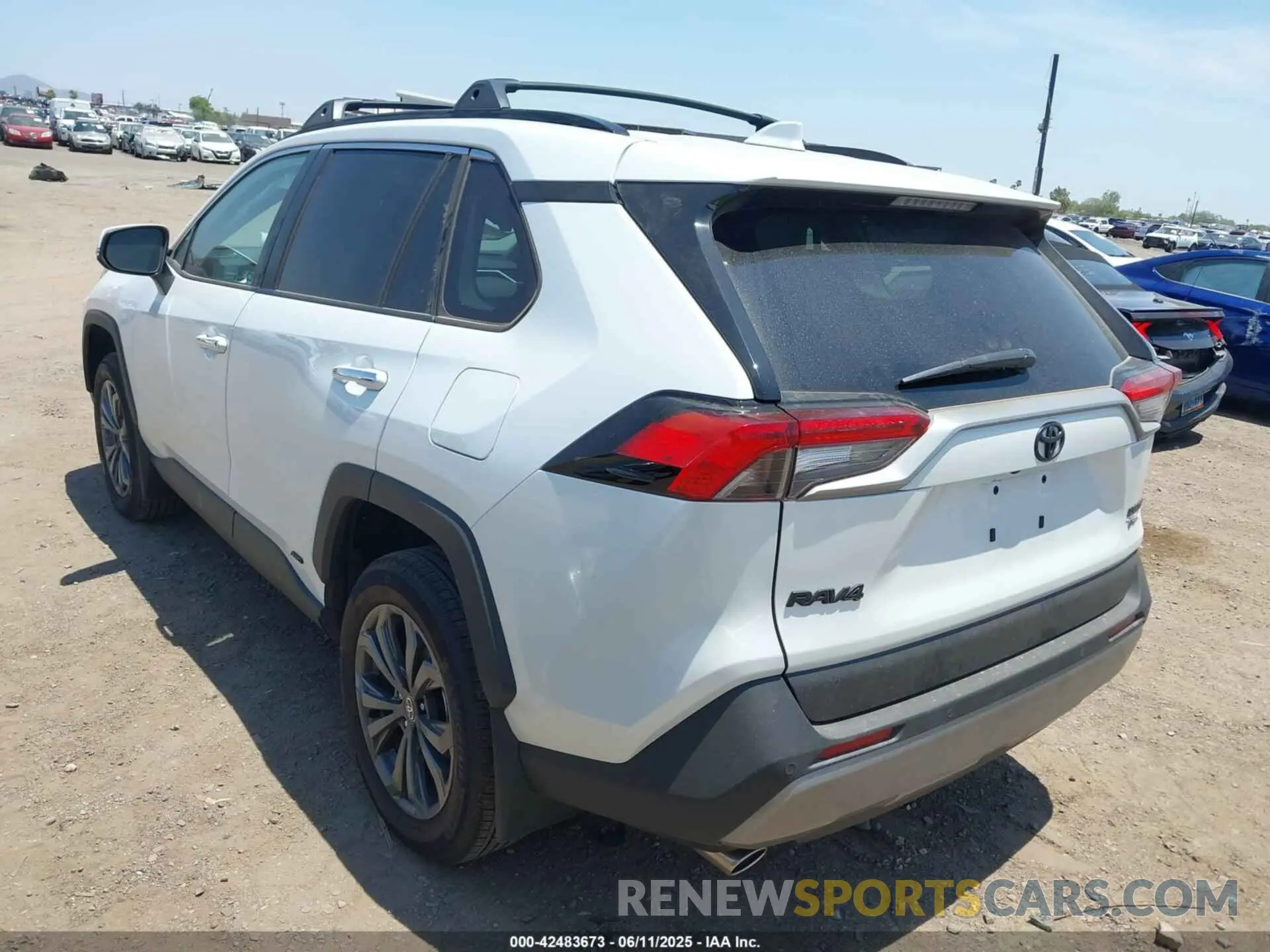 3 Photograph of a damaged car 4T3D6RFV6SU177139 TOYOTA RAV4 HYBRID 2025