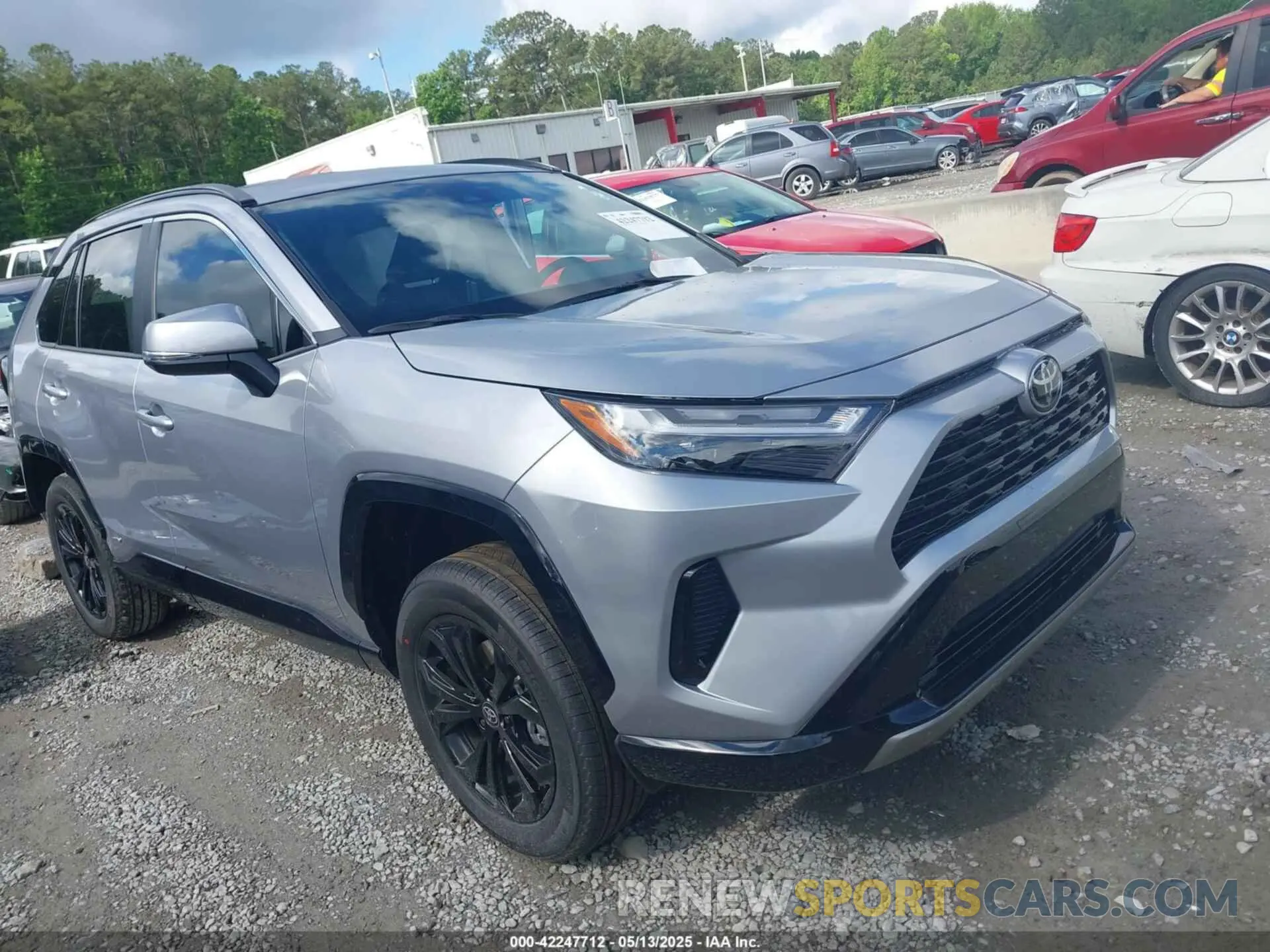 1 Photograph of a damaged car 4T3T6RFV5SU183462 TOYOTA RAV4 HYBRID 2025