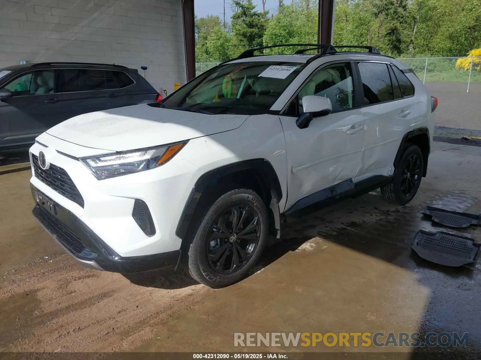 2 Photograph of a damaged car JTM16RFV5SJ076434 TOYOTA RAV4 HYBRID 2025
