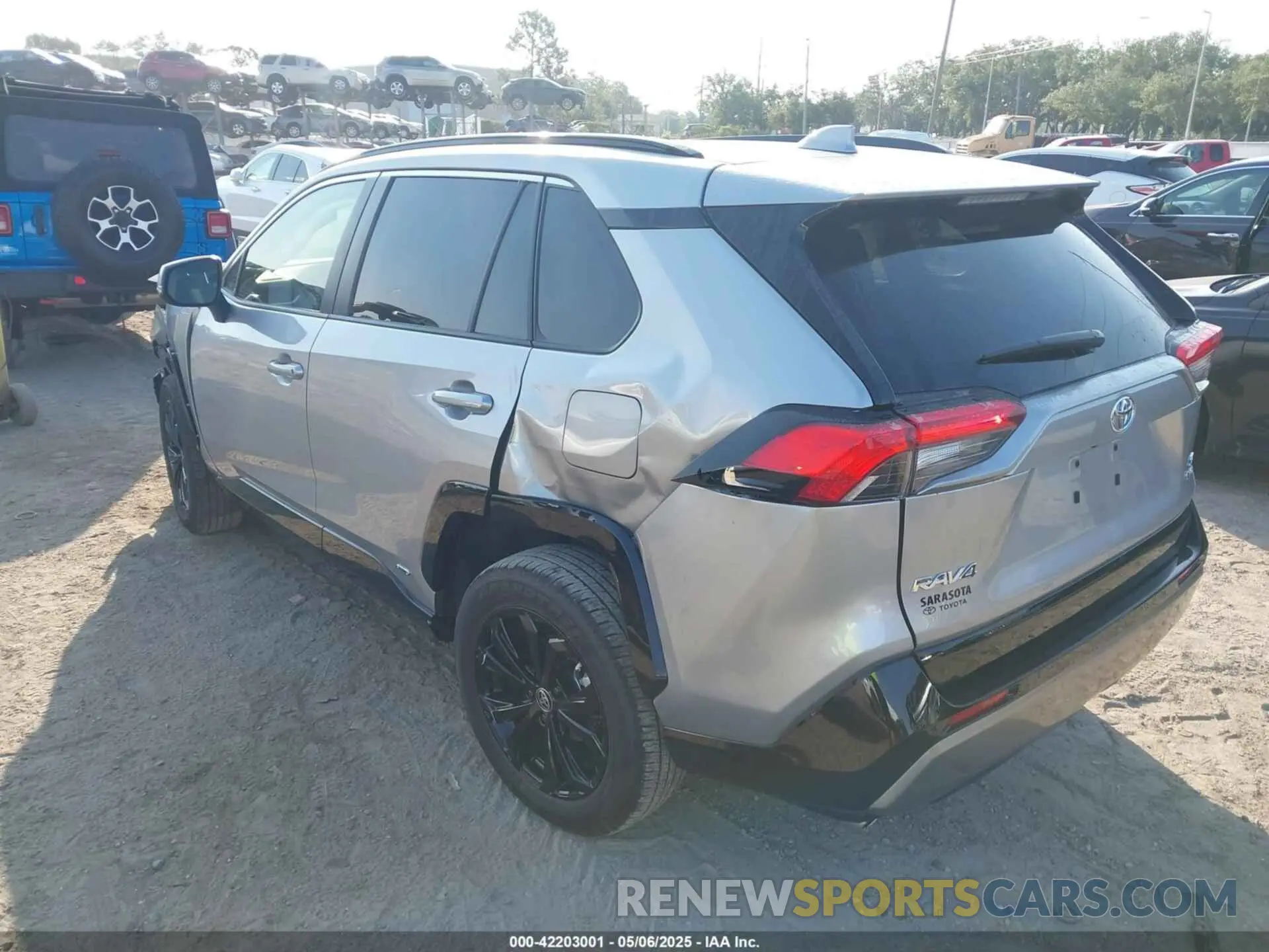 3 Photograph of a damaged car JTM16RFVXSJ065252 TOYOTA RAV4 HYBRID 2025