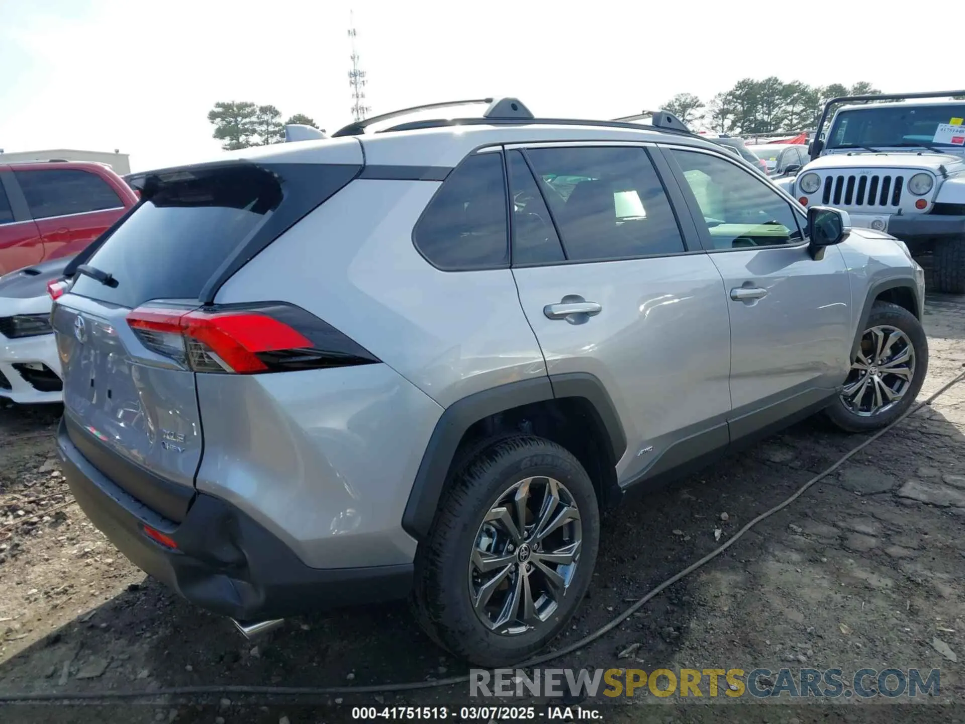 4 Photograph of a damaged car JTMB6RFV3SD572514 TOYOTA RAV4 HYBRID 2025