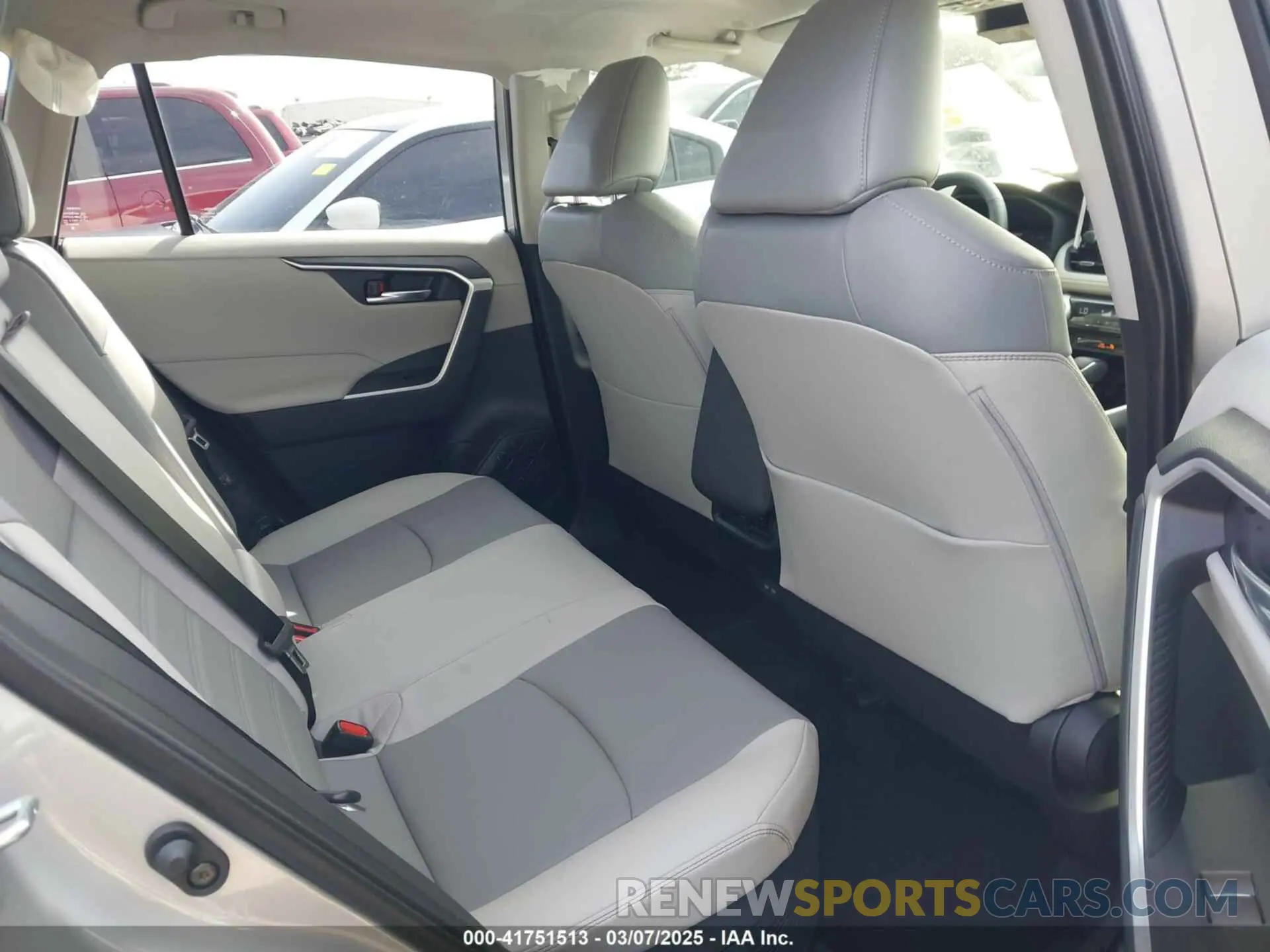 8 Photograph of a damaged car JTMB6RFV3SD572514 TOYOTA RAV4 HYBRID 2025