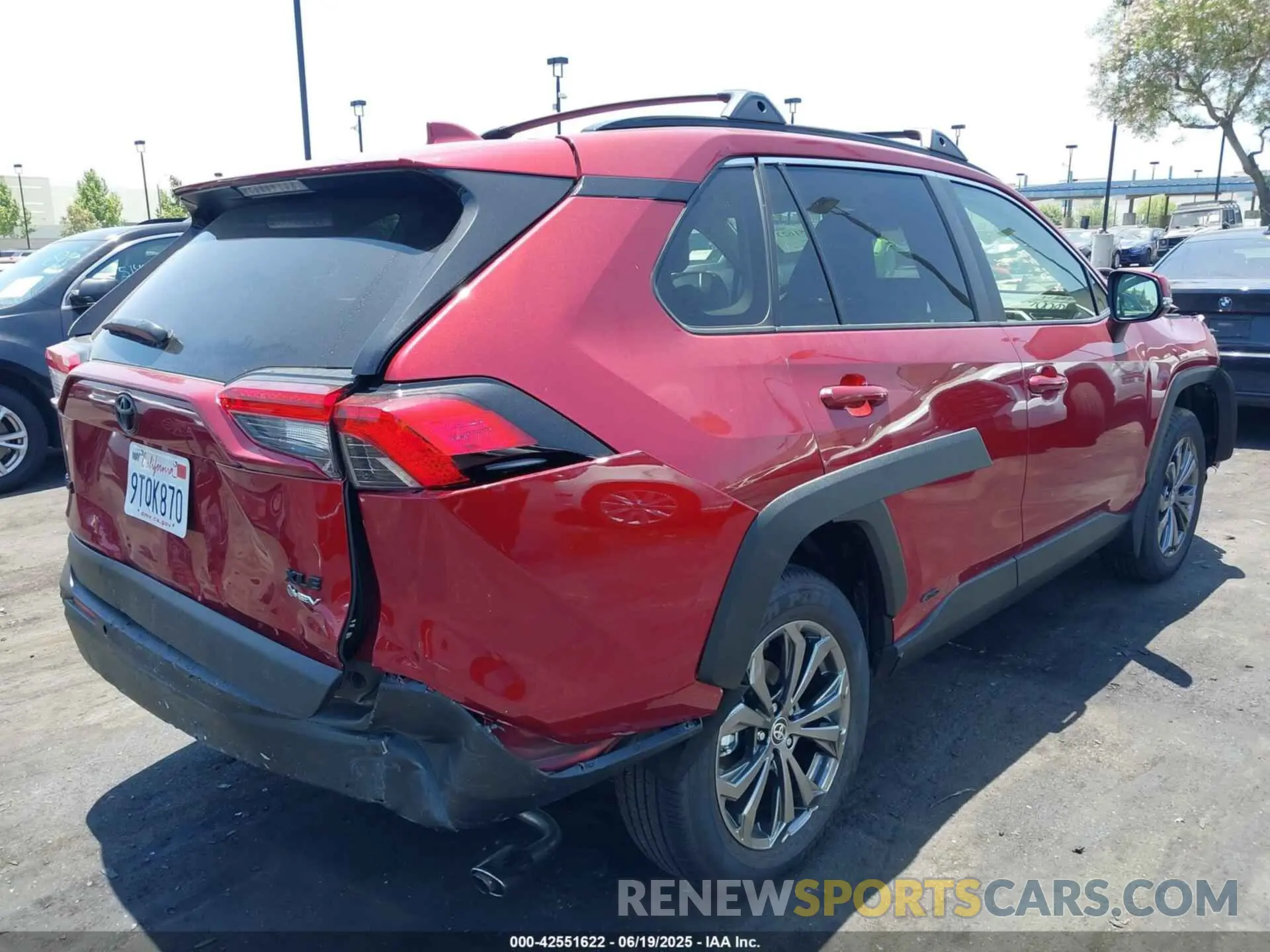 4 Photograph of a damaged car JTMB6RFV7SD163450 TOYOTA RAV4 HYBRID 2025