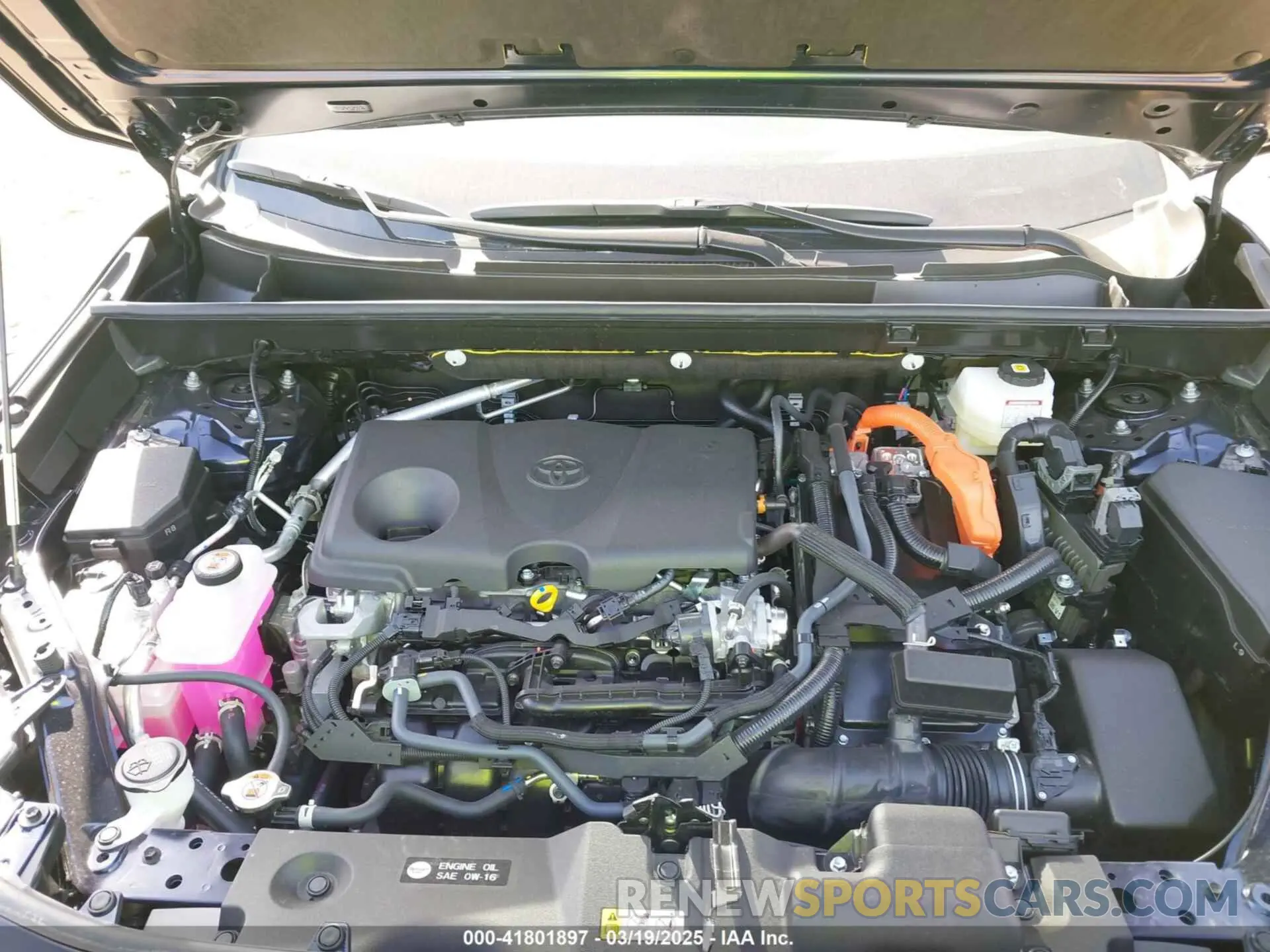10 Фотография поврежденного автомобиля JTMD6RFV2SD155250 TOYOTA RAV4 HYBRID 2025