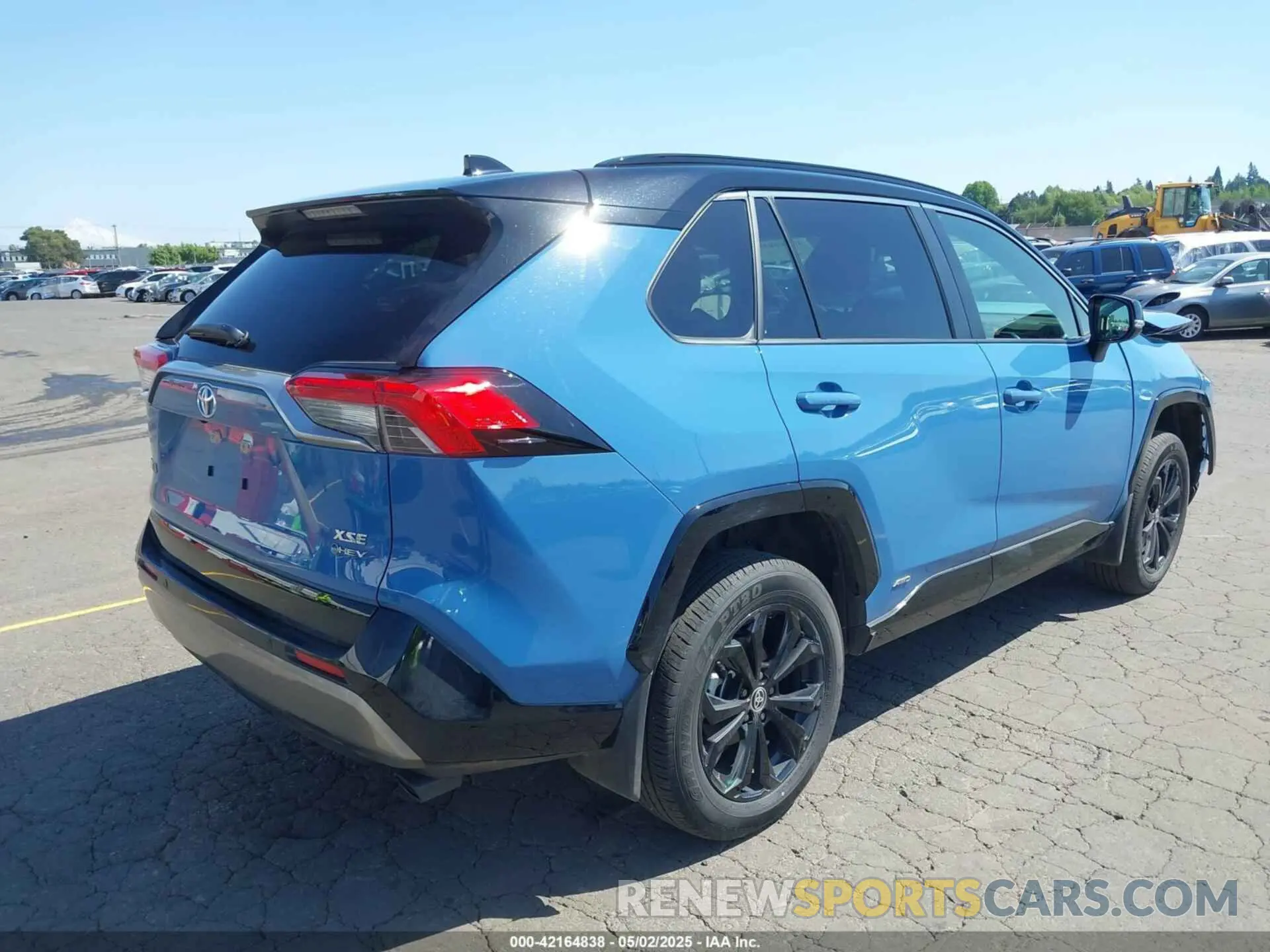 4 Фотография поврежденного автомобиля JTME6RFV6SJ065914 TOYOTA RAV4 HYBRID 2025