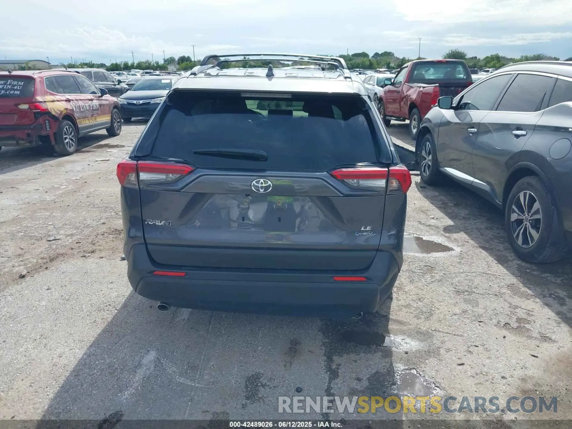 16 Photograph of a damaged car JTMLWRFV2SD297271 TOYOTA RAV4 HYBRID 2025